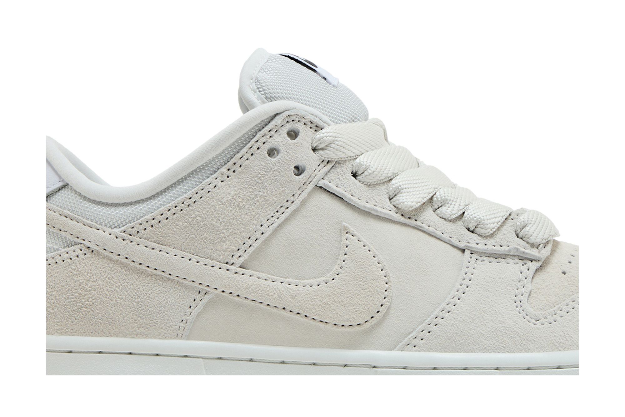 Nike Dunk Low SB ‚Pale Ivory‘