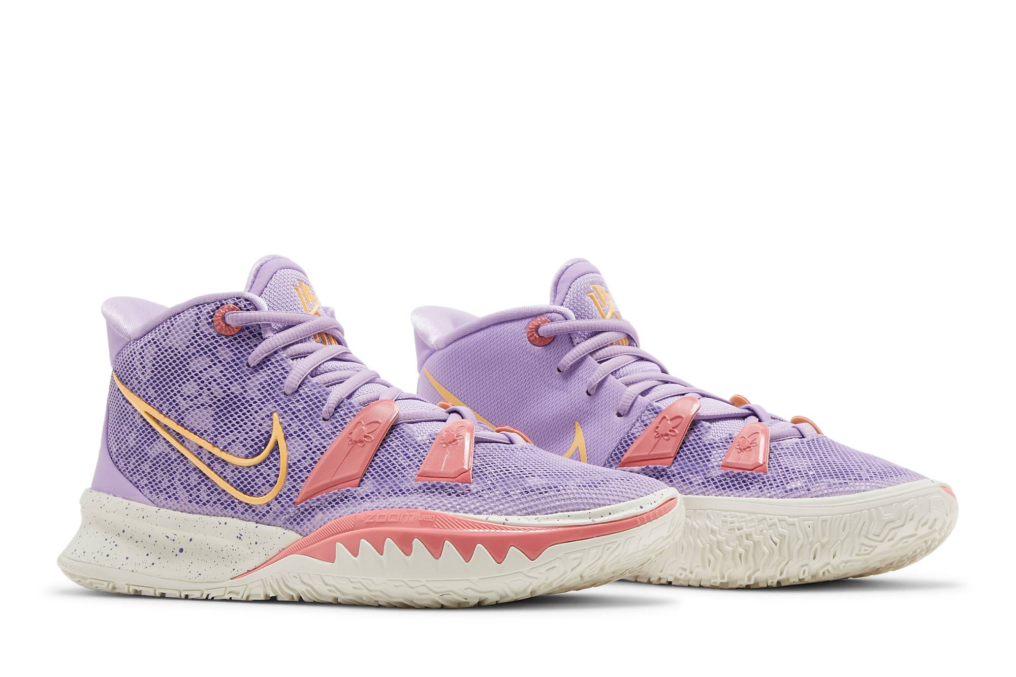Nike Kyrie 7 ‚Daughters‘