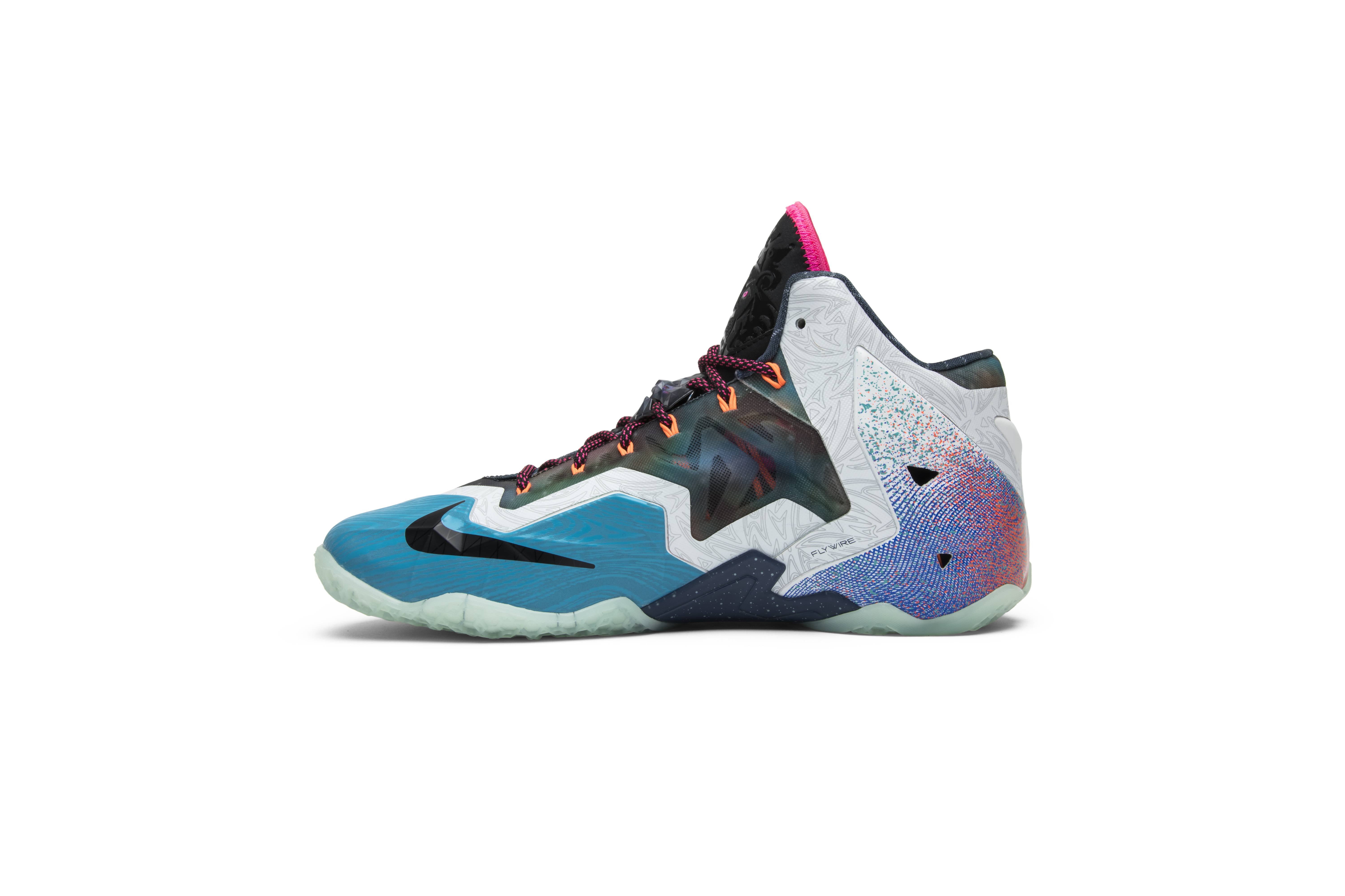 Nike LeBron 11 Premium ‚What The LeBron‘