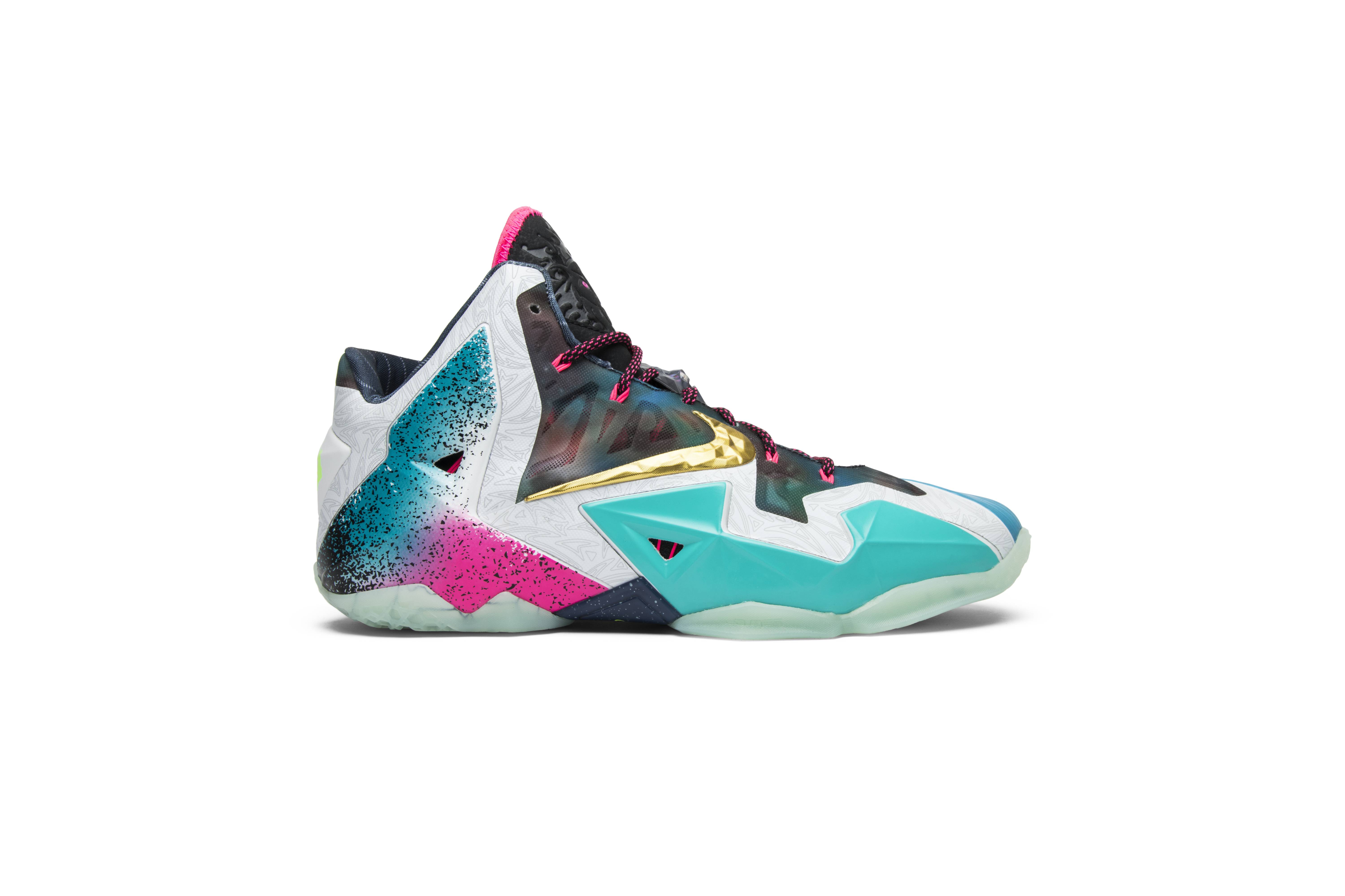 Nike LeBron 11 Premium ‚What The LeBron‘