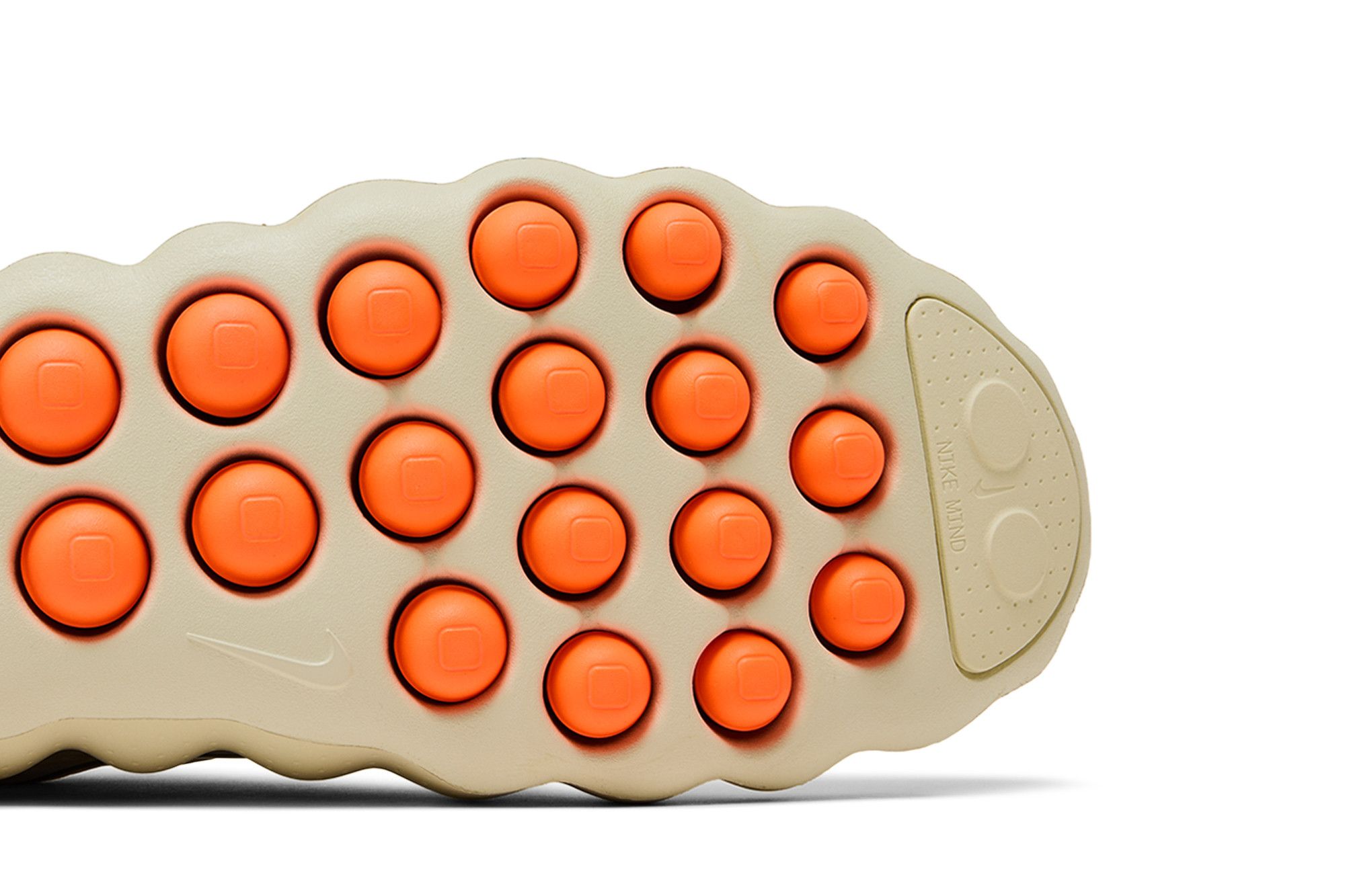 Nike Mind 002 ‚Light Khaki‘