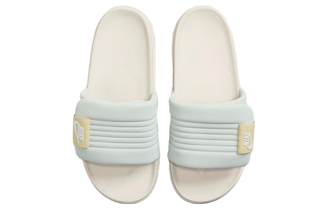 Nike Offcourt Adjust Slide ‚Light Silver Sail‘