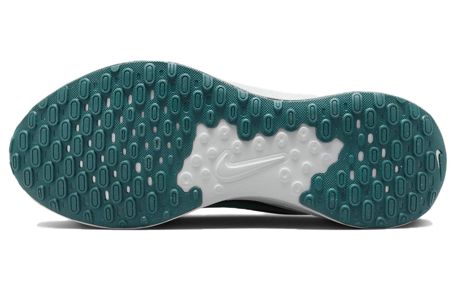 Nike Revolution 7 ‚Black Geode Teal‘