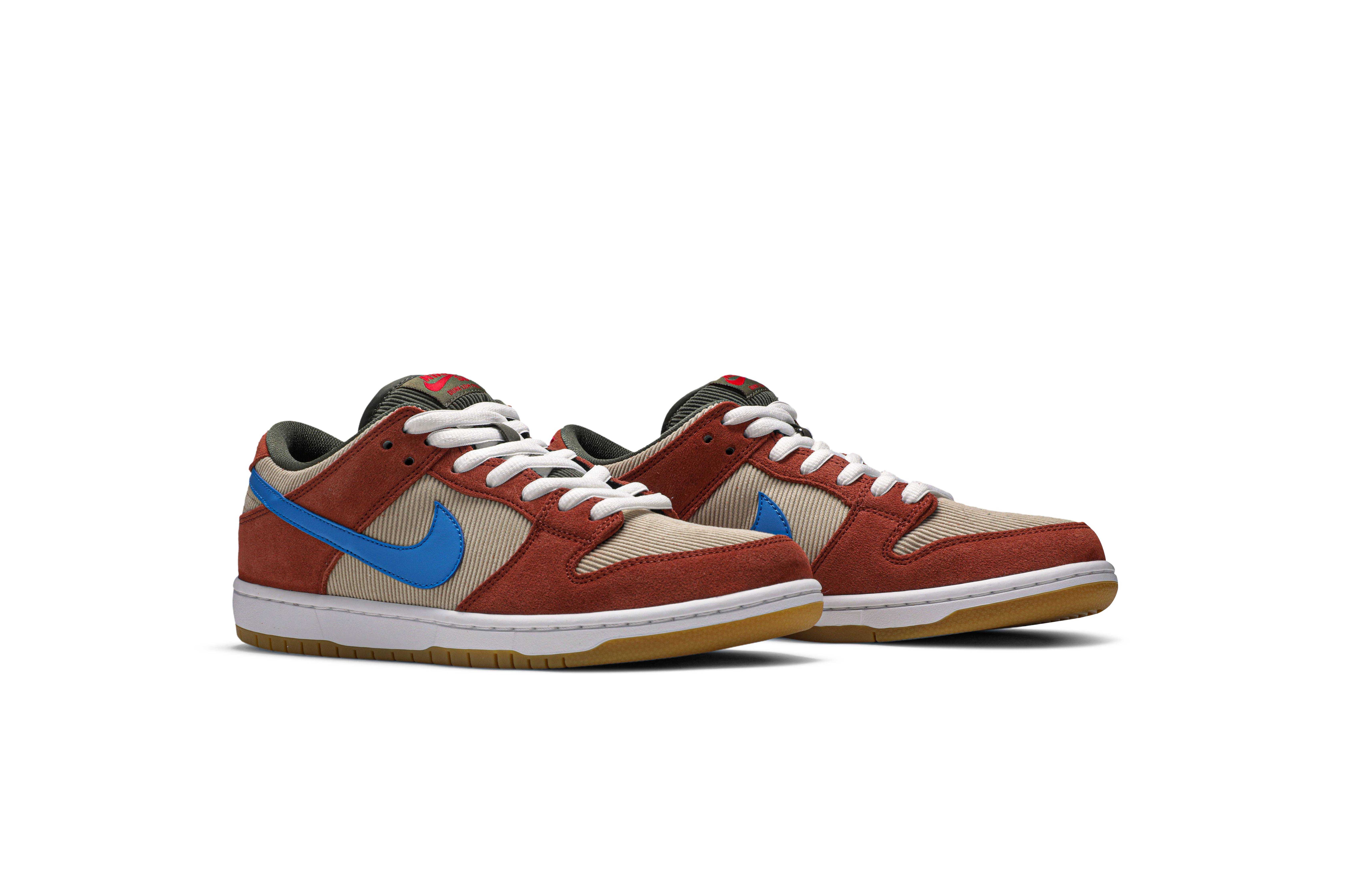 Nike SB Dunk Low Pro ‚Corduroy‘