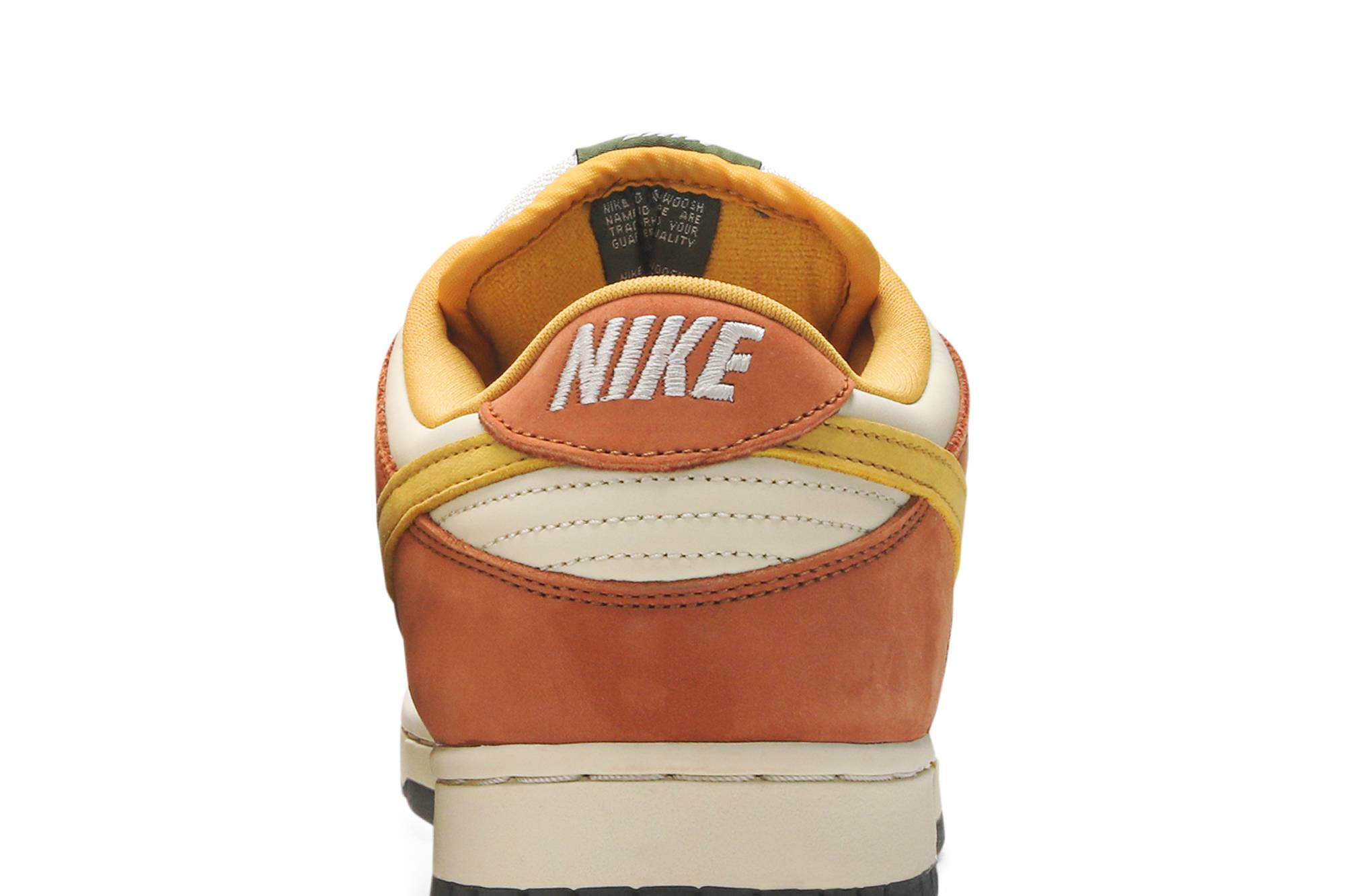Nike SB Dunk Low ‚Vapour Mineral Yellow‘