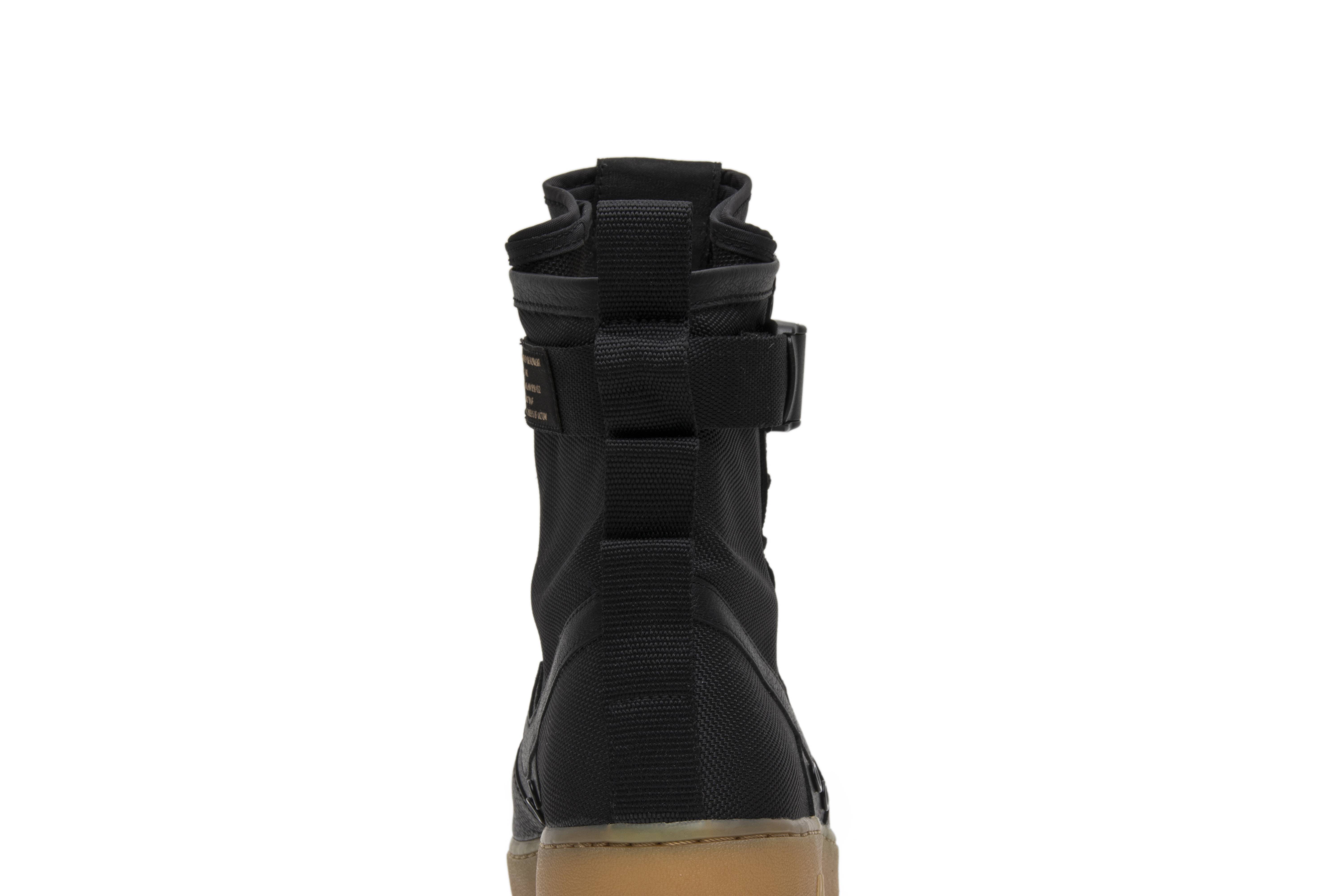 Nike SF Air Force 1 Black ‚Gum‘