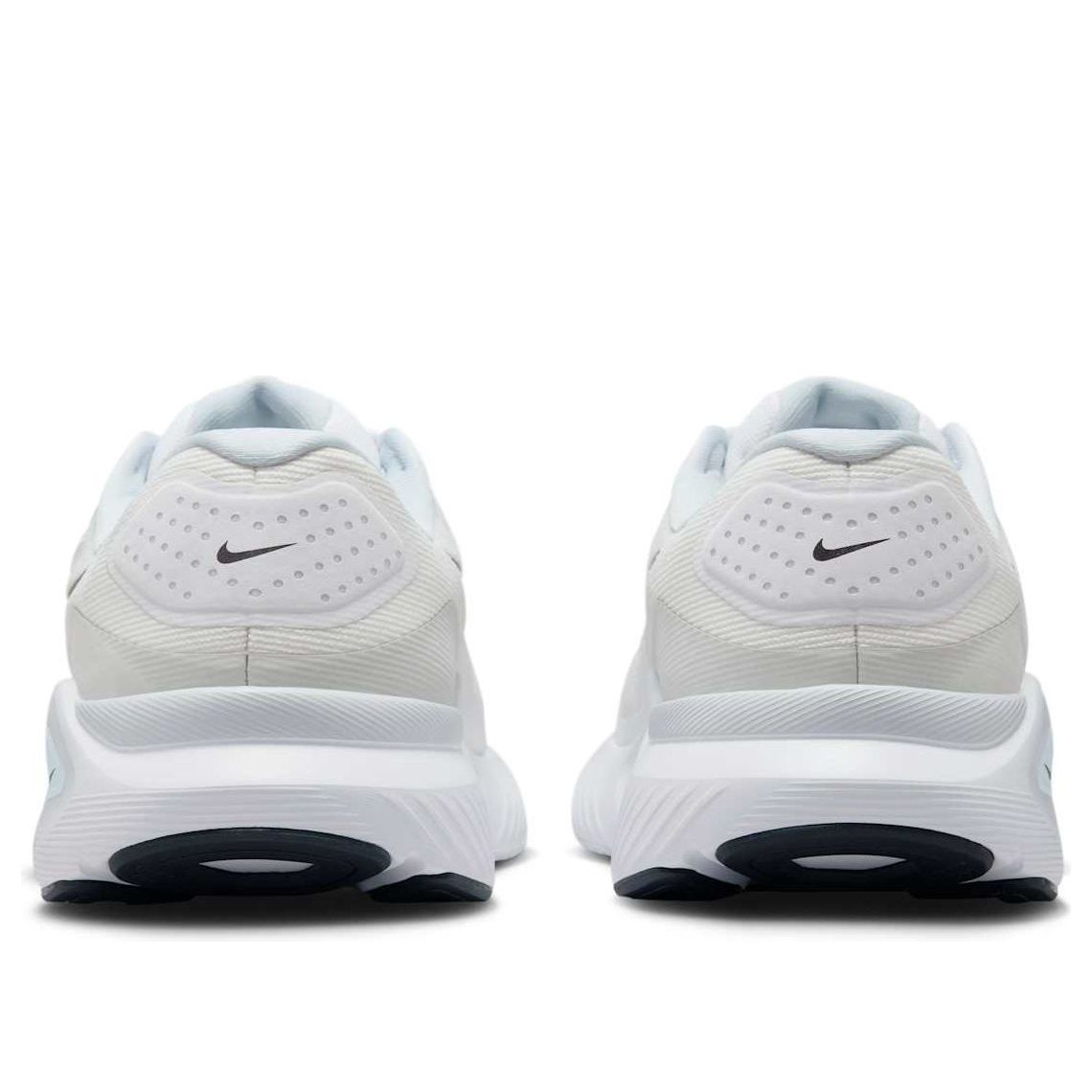 Nike Structure 26 ‚White Black‘