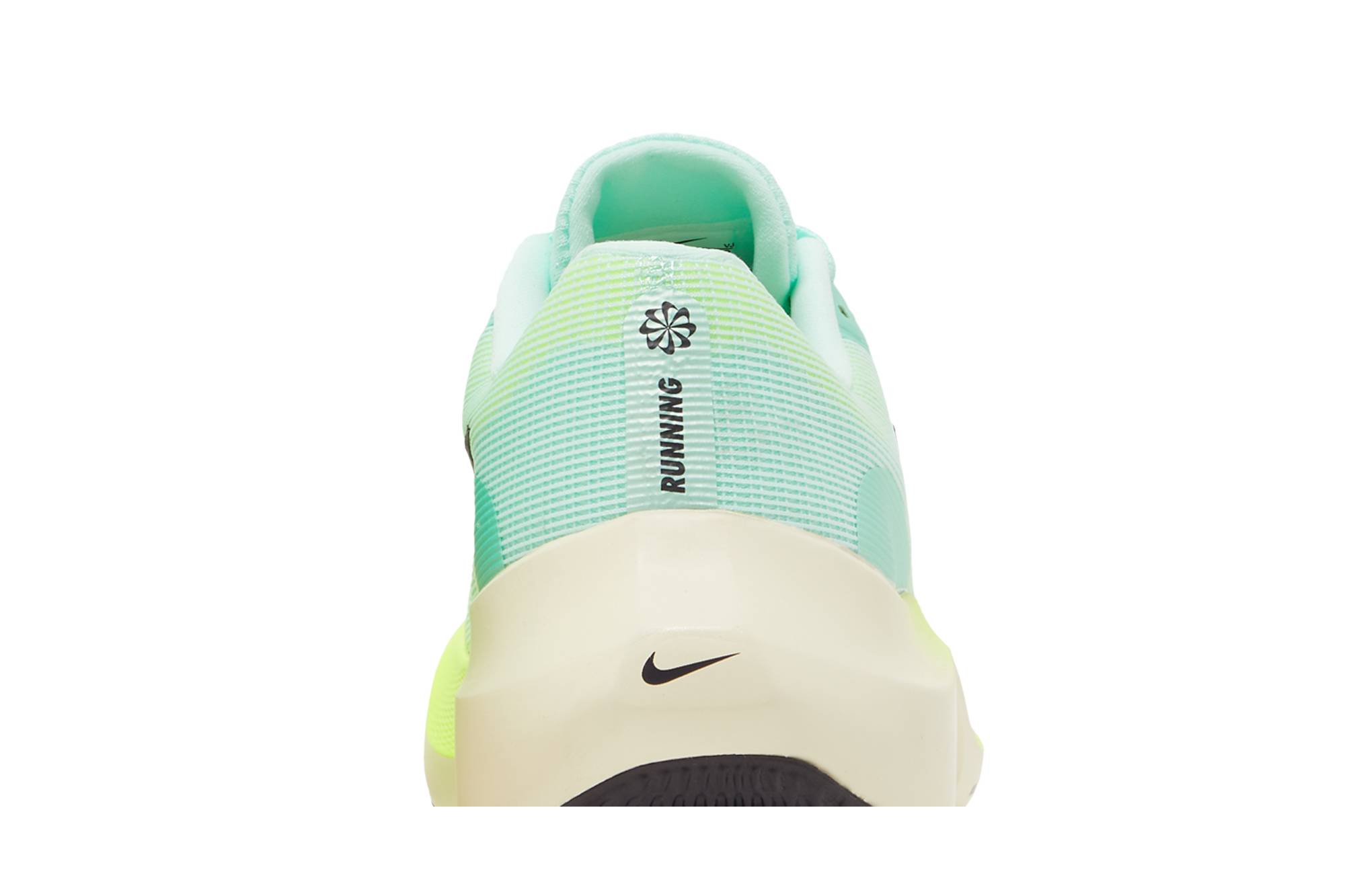 Nike Zoom Fly 5 ‚Mint Form/Ghost Green/Coconut Milk/Cave Purple‘