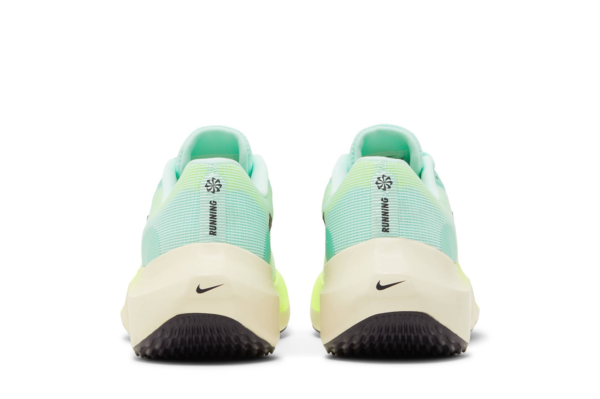 Nike Zoom Fly 5 ‚Mint Form/Ghost Green/Coconut Milk/Cave Purple‘