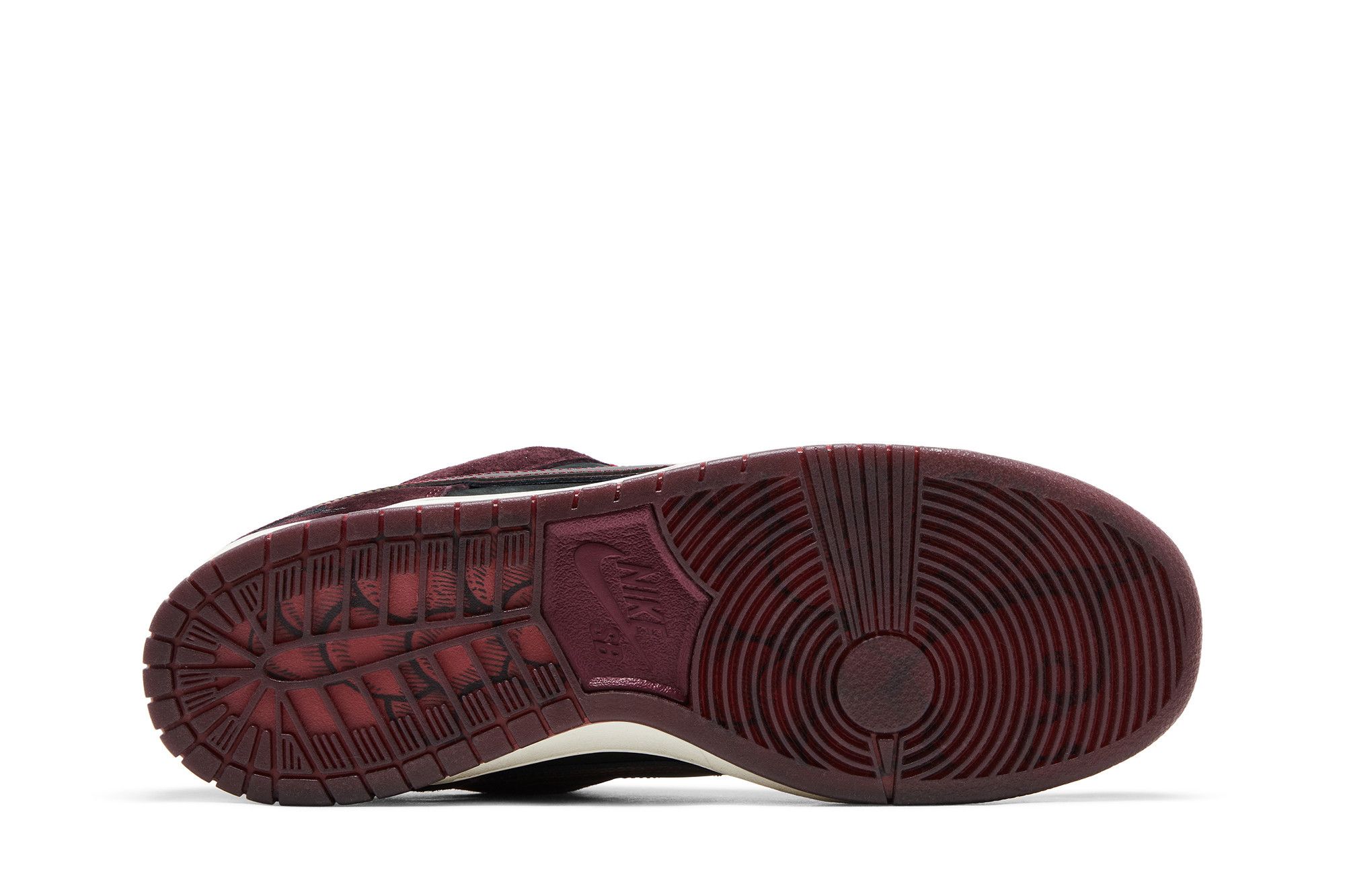 RIOT Skateshop x Nike Dunk Low SB ‚Mahogany Dark Beetroot‘
