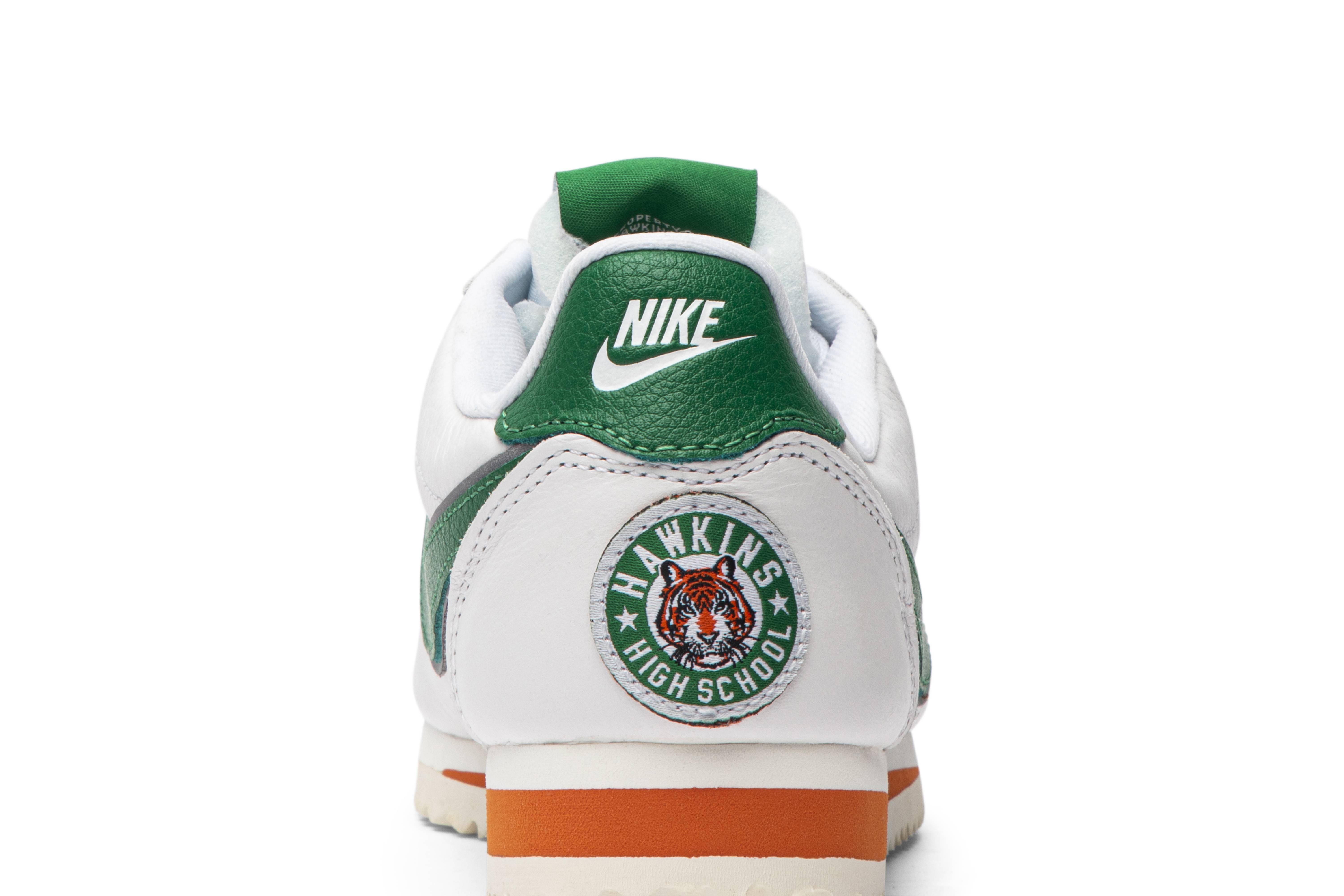 Stranger Things x Nike Cortez ‚Hawkins High‘