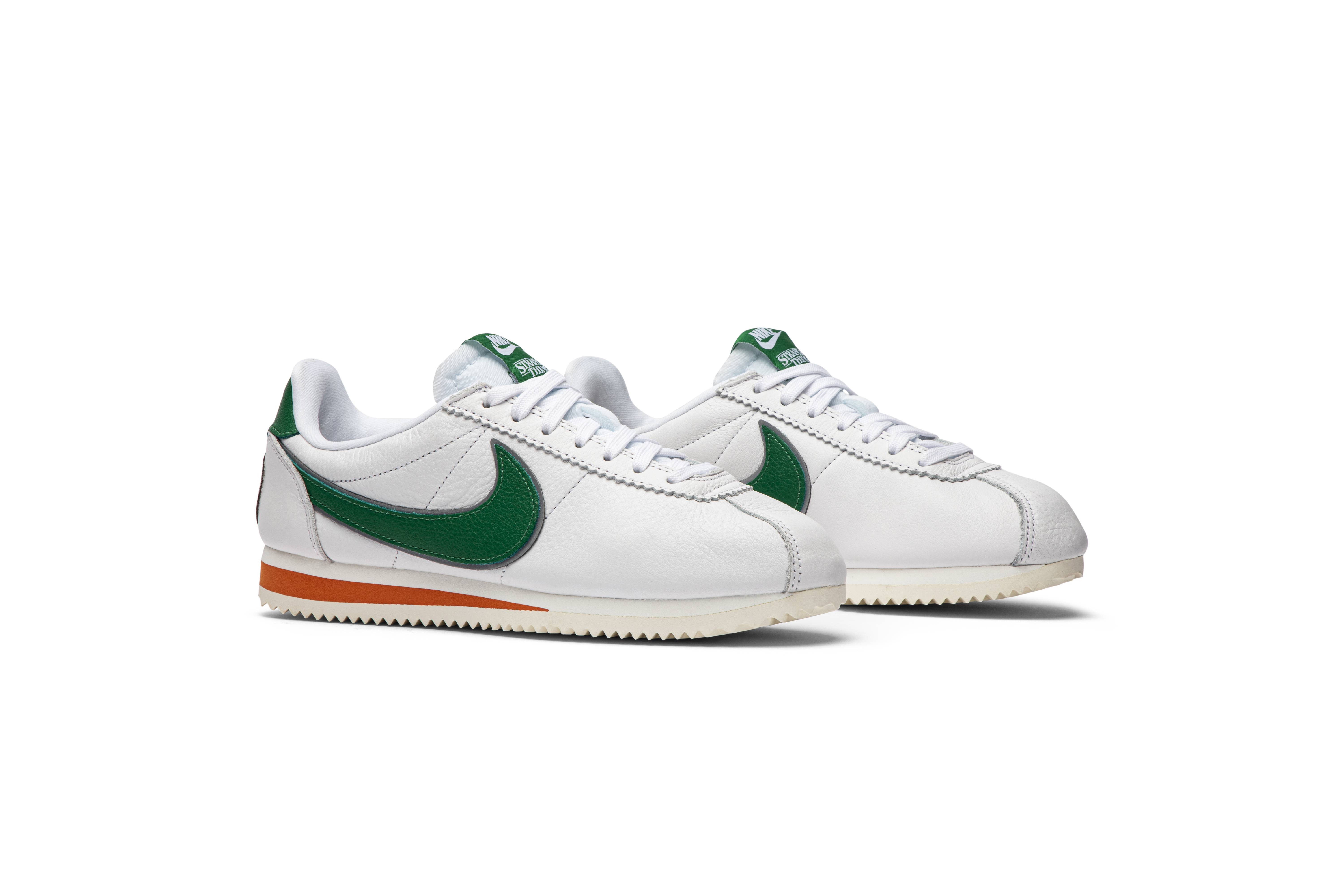 Stranger Things x Nike Cortez ‚Hawkins High‘