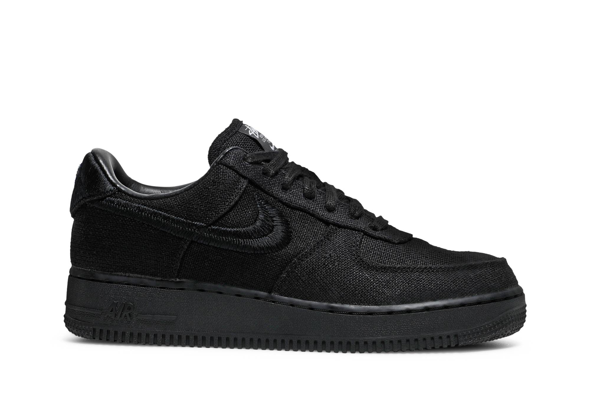Stüssy x Nike Air Force 1 Low ‚Triple Black‘