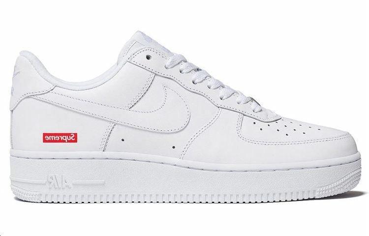 Supreme x Nike Air Force 1 Low ‚Box Logo - White‘