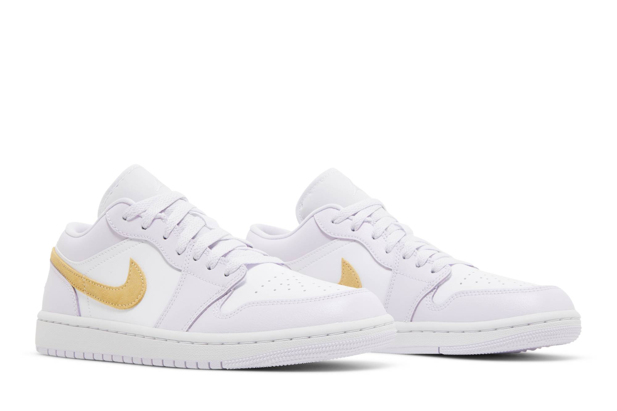Wmns Jordan 1 Low ‚Barely Grape‘