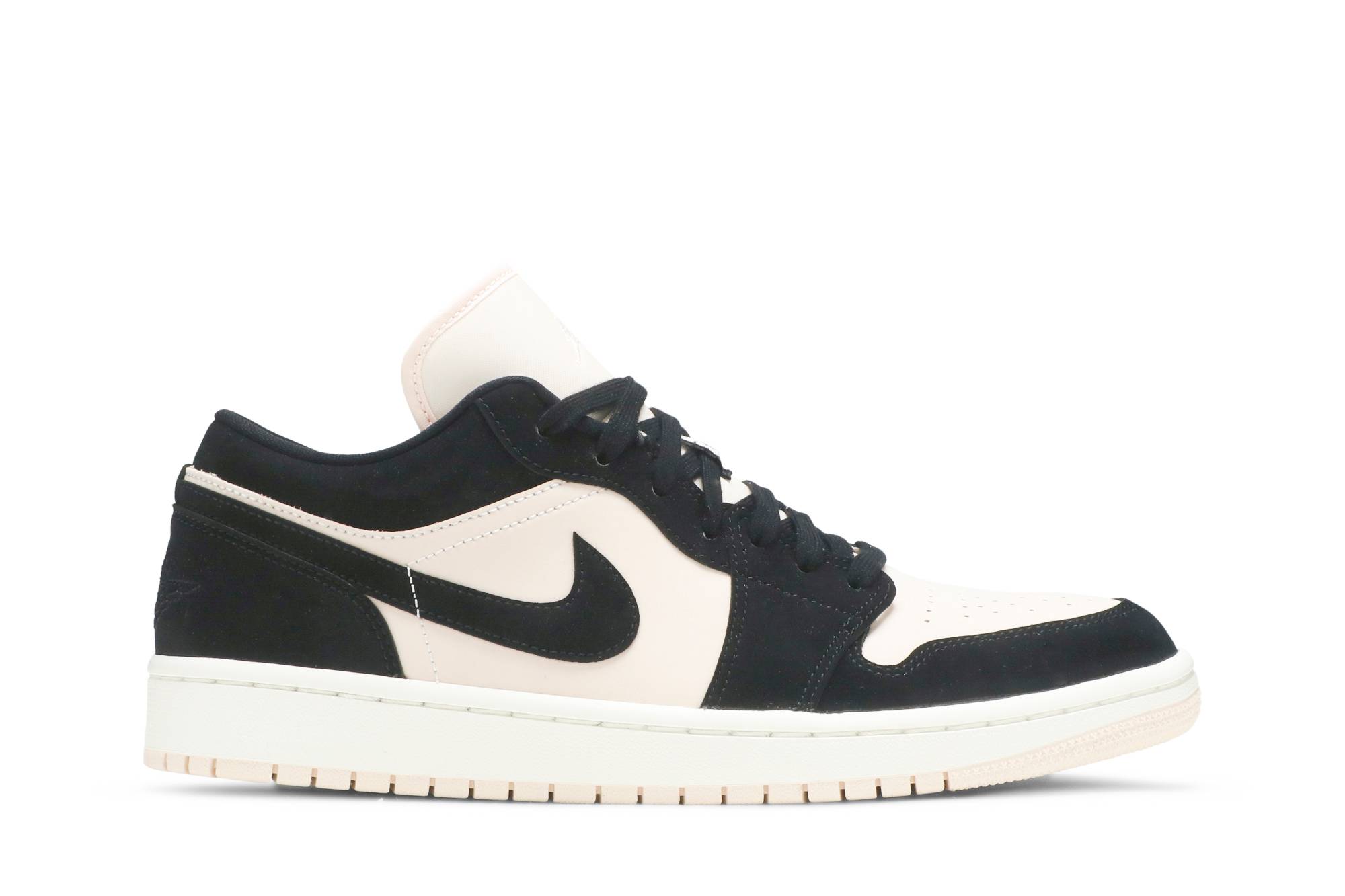 Wmns Jordan 1 Low ‚Black Guava Ice‘