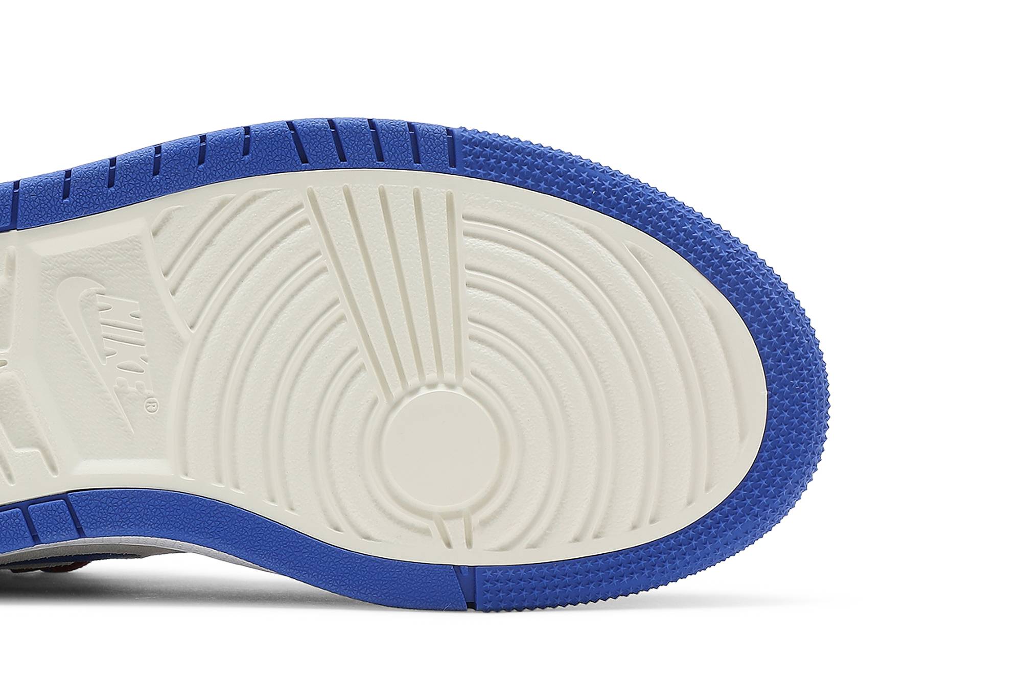 Wmns Jordan 1 Zoom Comfort ‚Redstone‘