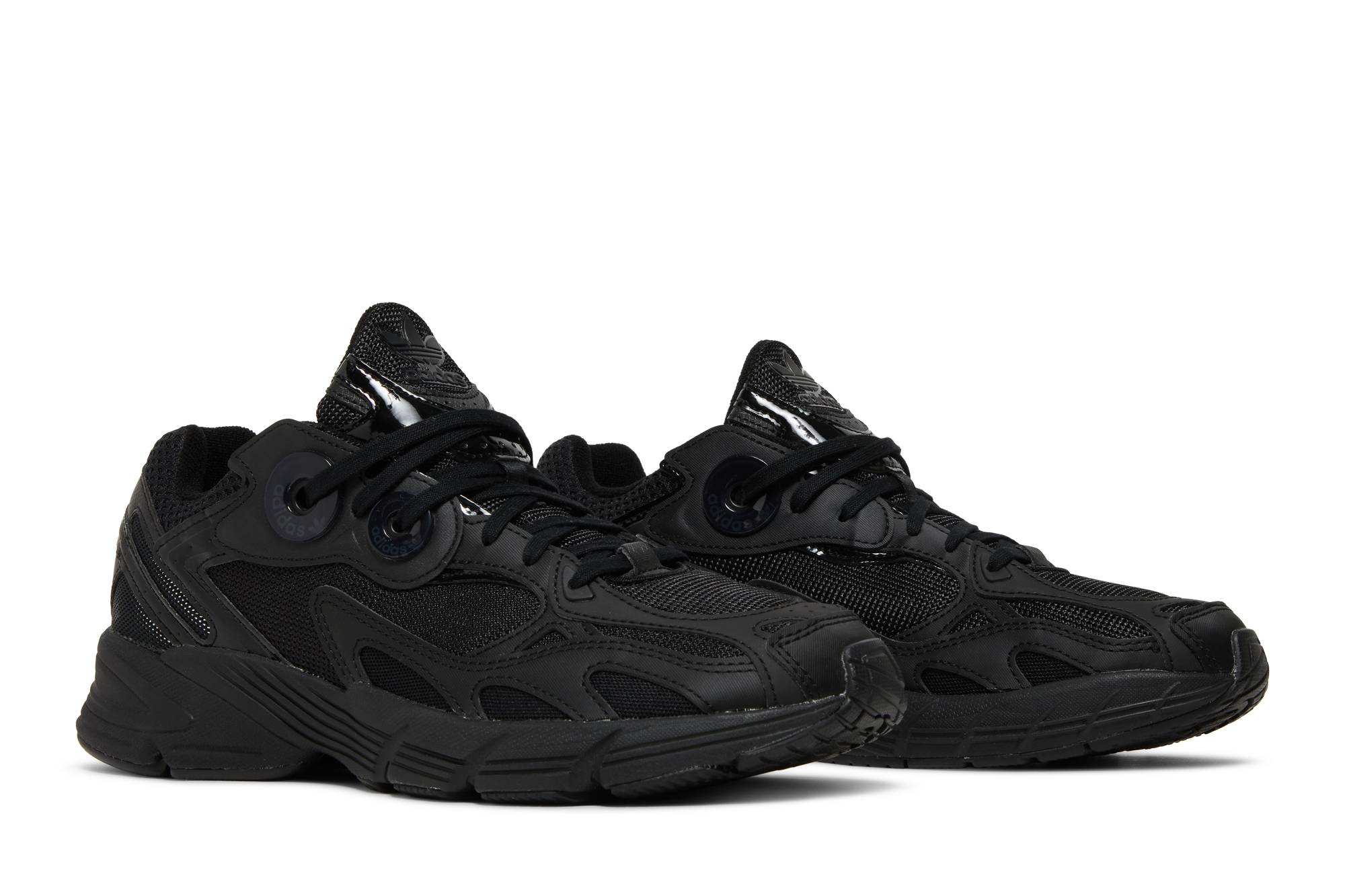 (Women) adidas Astir ‚Triple Black‘
