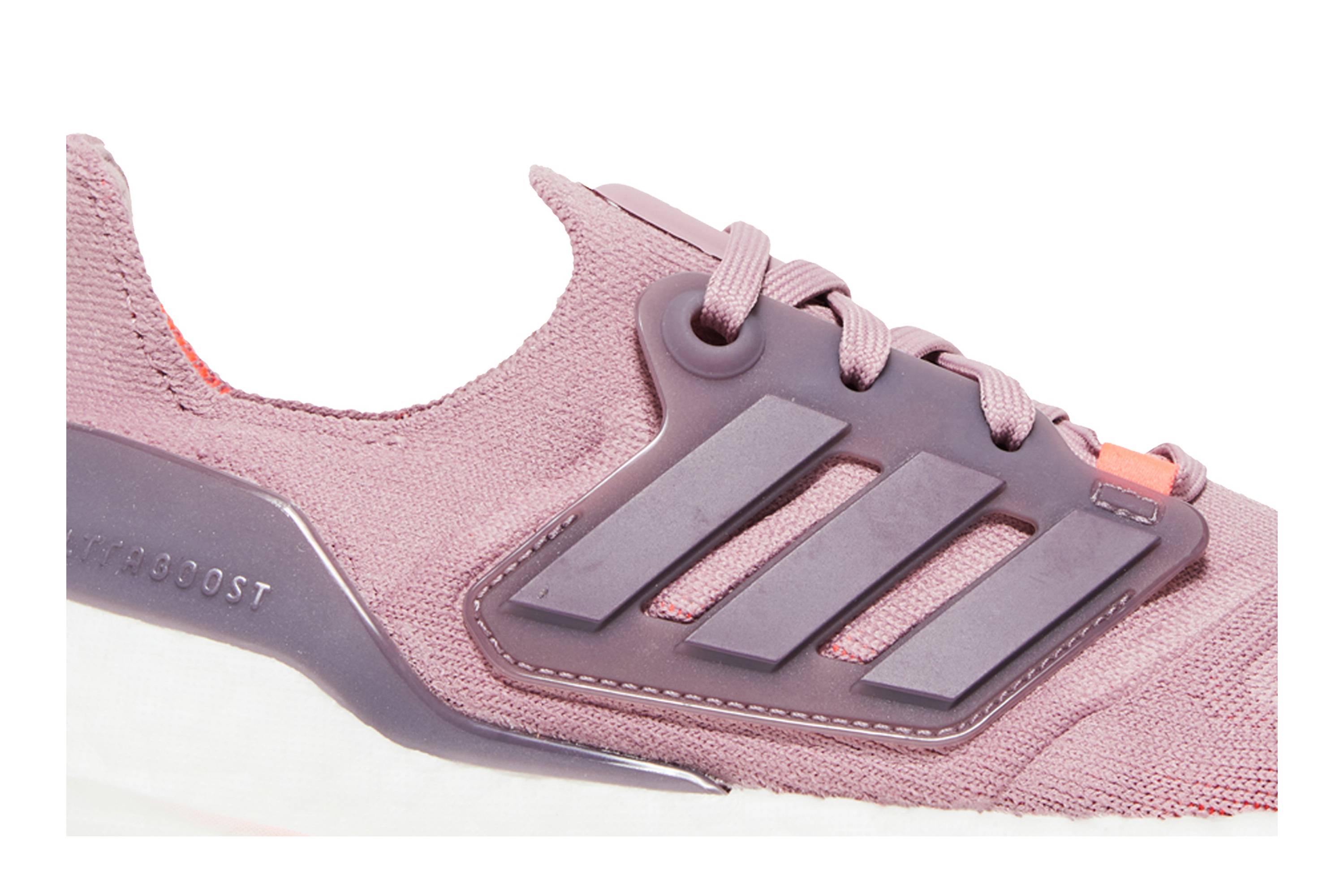 (Women) adidas UltraBoost 22 ‚Magic Mauve‘