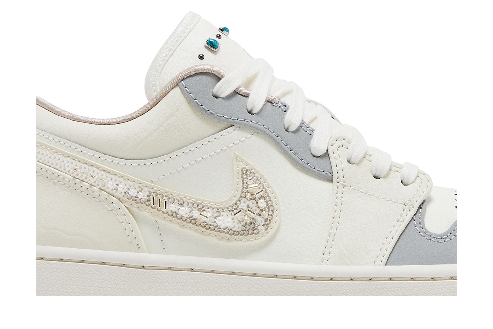 (Women) Air Jordan 1 Low ‚Sail Soft Pearl Sequins‘