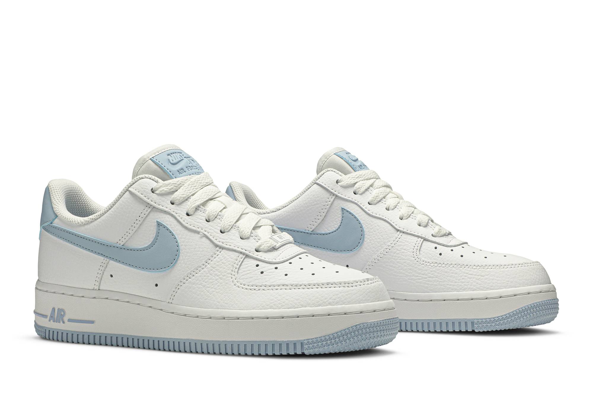 (Women) Nike Air Force 1 Low ’07 Patent ‚Light Armory Blue‘