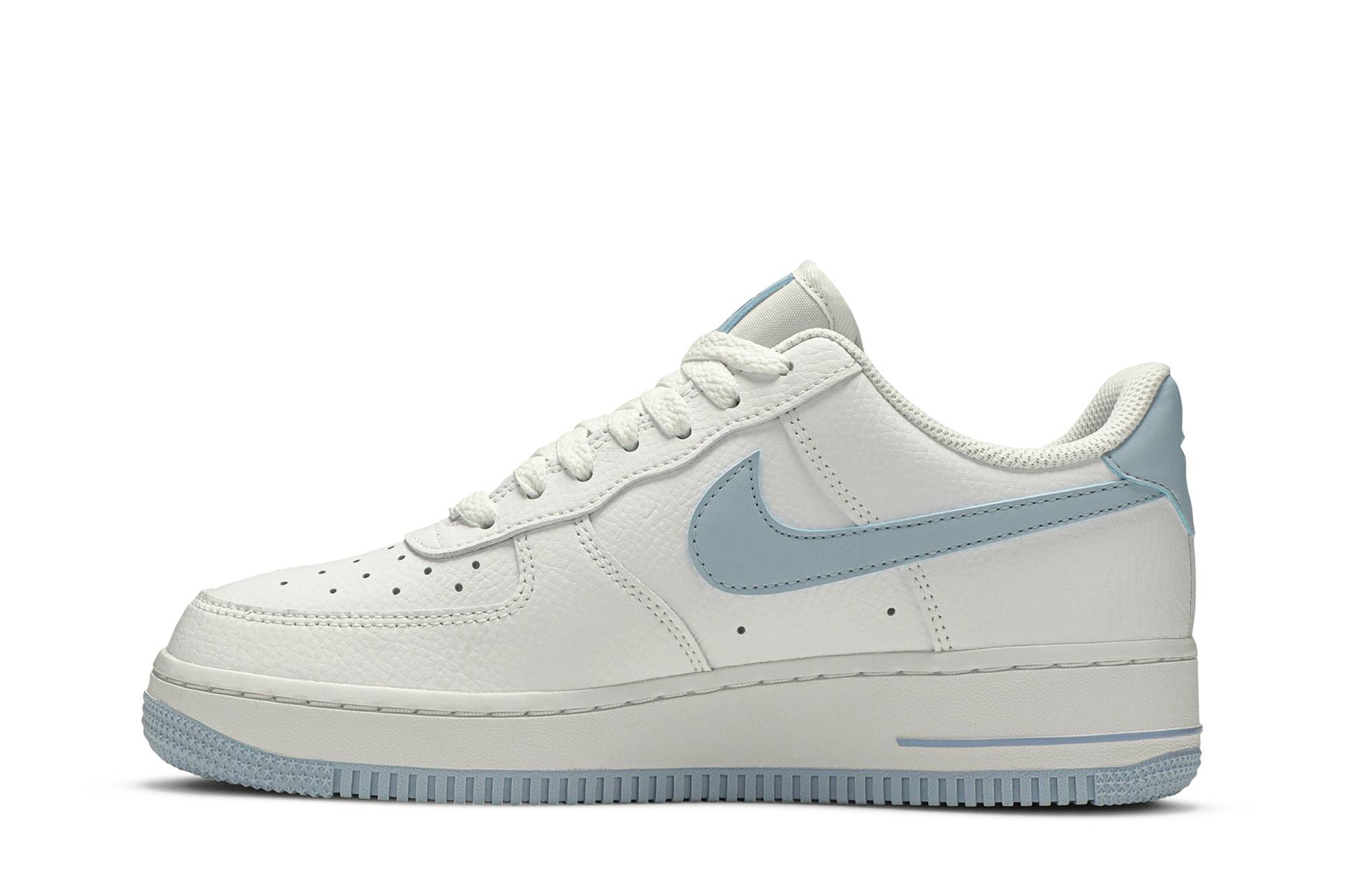 (Women) Nike Air Force 1 Low ’07 Patent ‚Light Armory Blue‘