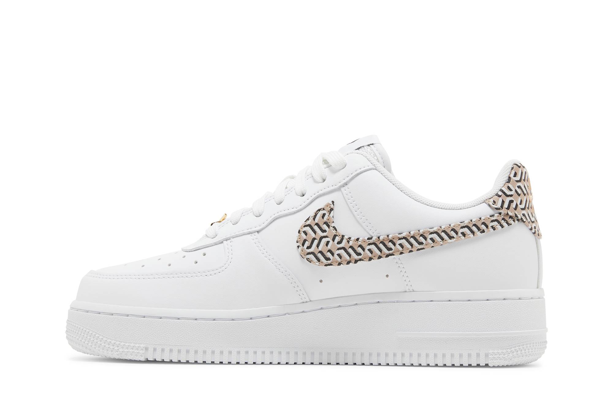 (Women) Nike Air Force 1 LX ‚United in Victory - White‘
