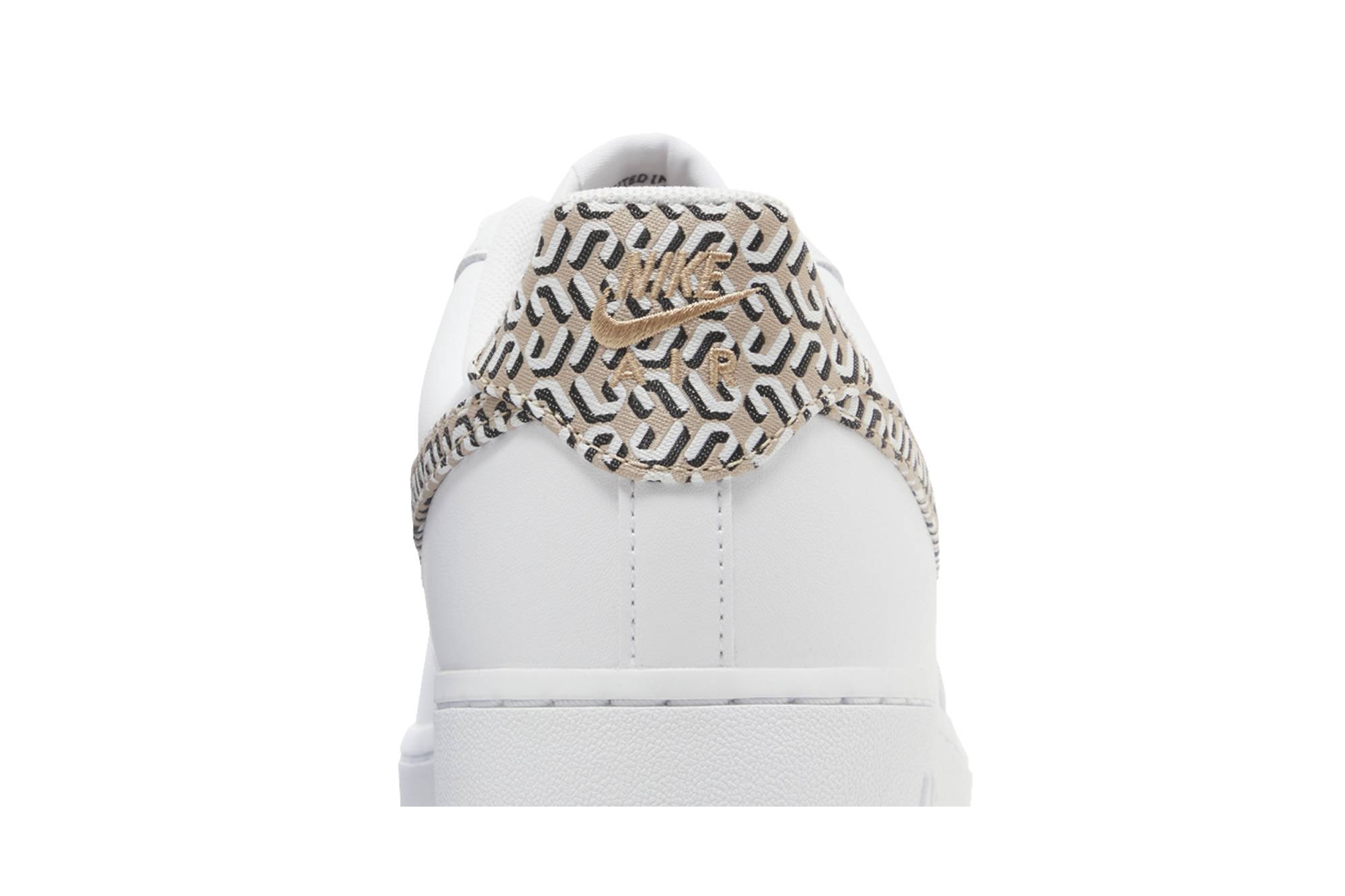 (Women) Nike Air Force 1 LX ‚United in Victory - White‘