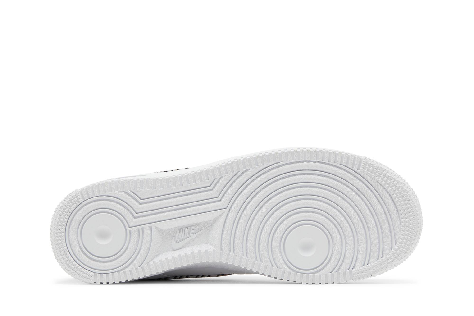 (Women) Nike Air Force 1 LX ‚United in Victory - White‘