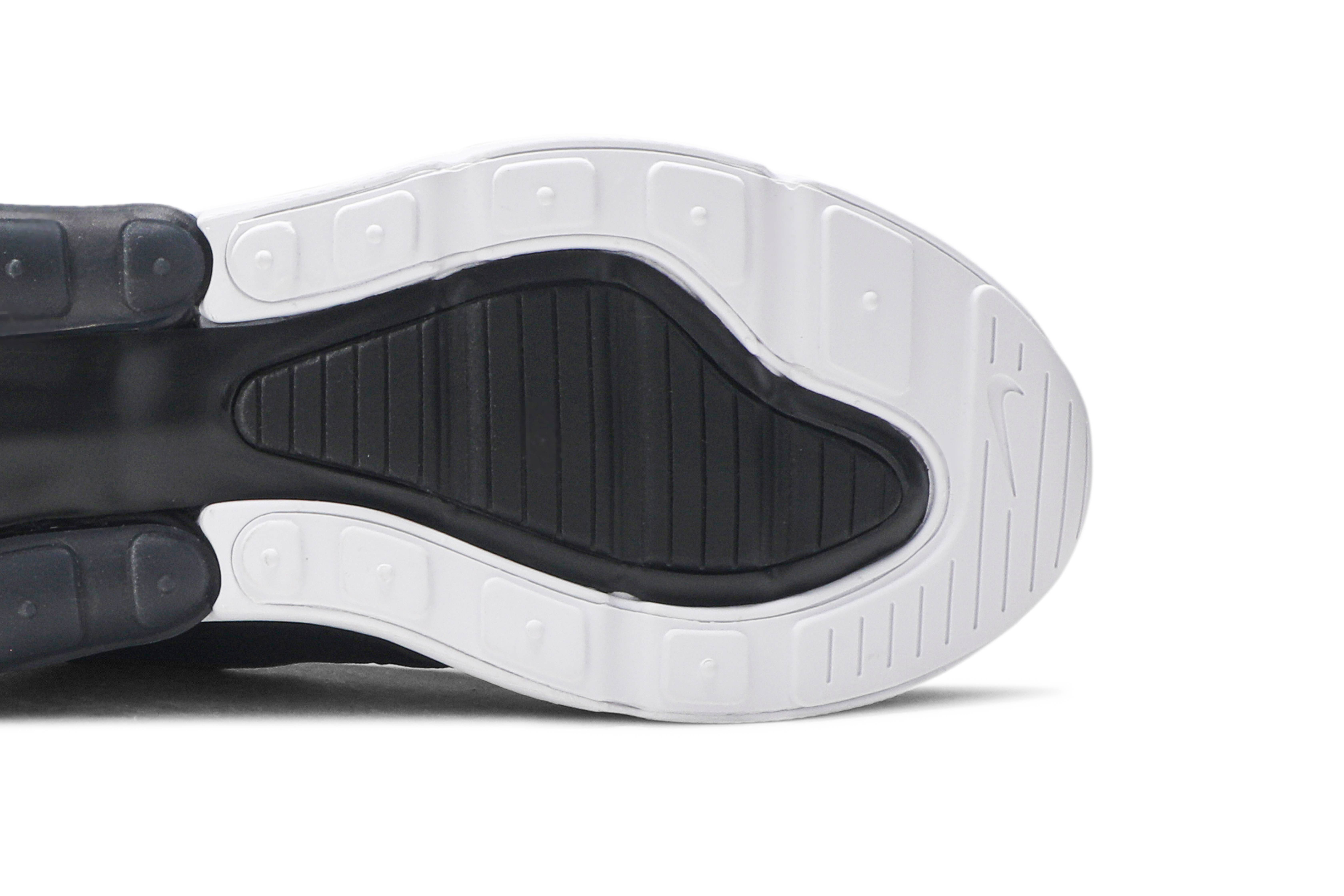(Women) Nike Air Max 270 ‚Black‘