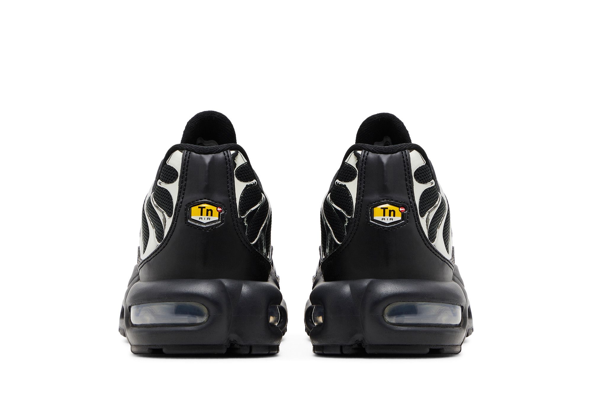 (Women) Nike Air Max Plus ‚Black Chrome Silver‘