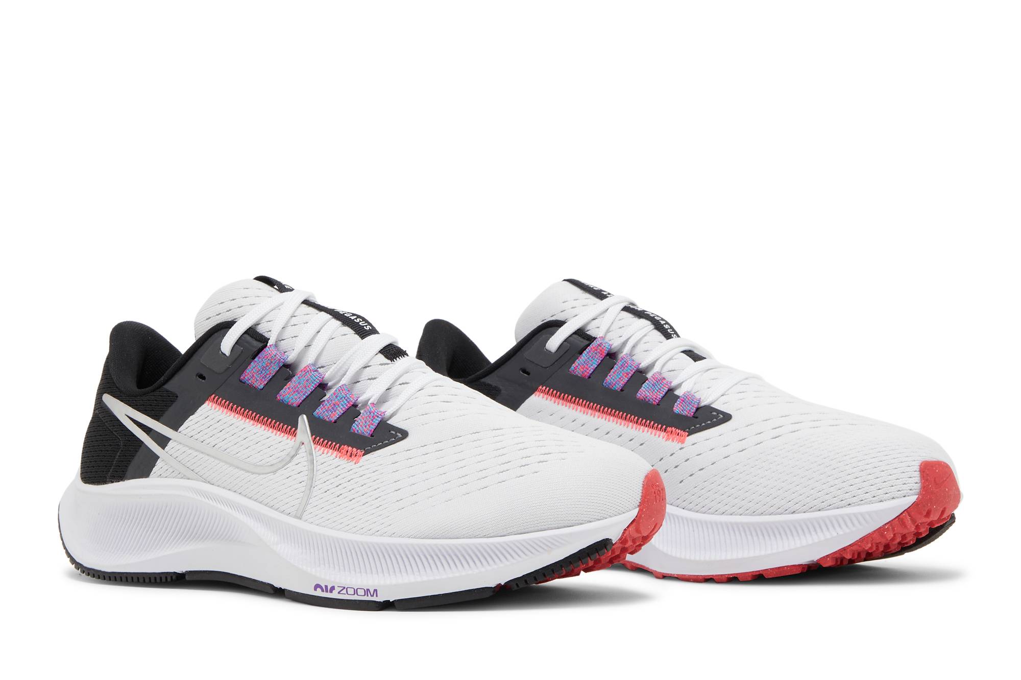 (Women) Nike Air Zoom Pegasus 38 ‚White Metallic Silver‘