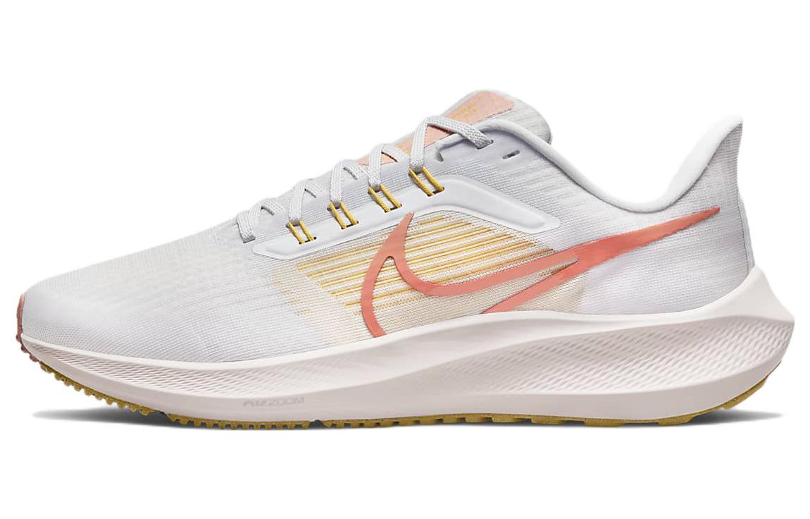 (Women) Nike Air Zoom Pegasus 39 Wide ‚Whisper Madder Root‘