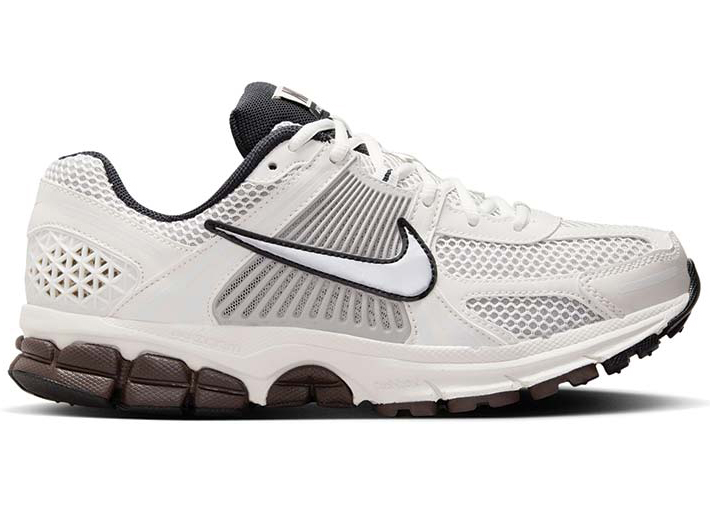 (Women) Nike Air Zoom Vomero 5 ‚Phantom‘