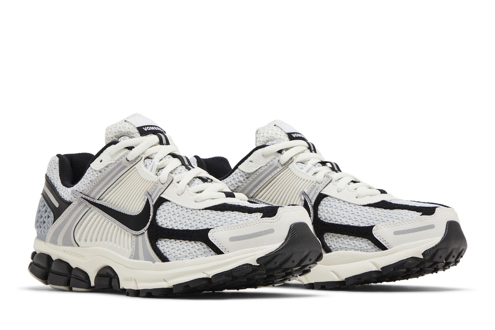 (Women) Nike Air Zoom Vomero 5 ‚Photon Dust Black‘