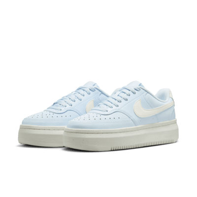 (Women) Nike Court Vision Alta ‚Blue Tint Sail‘