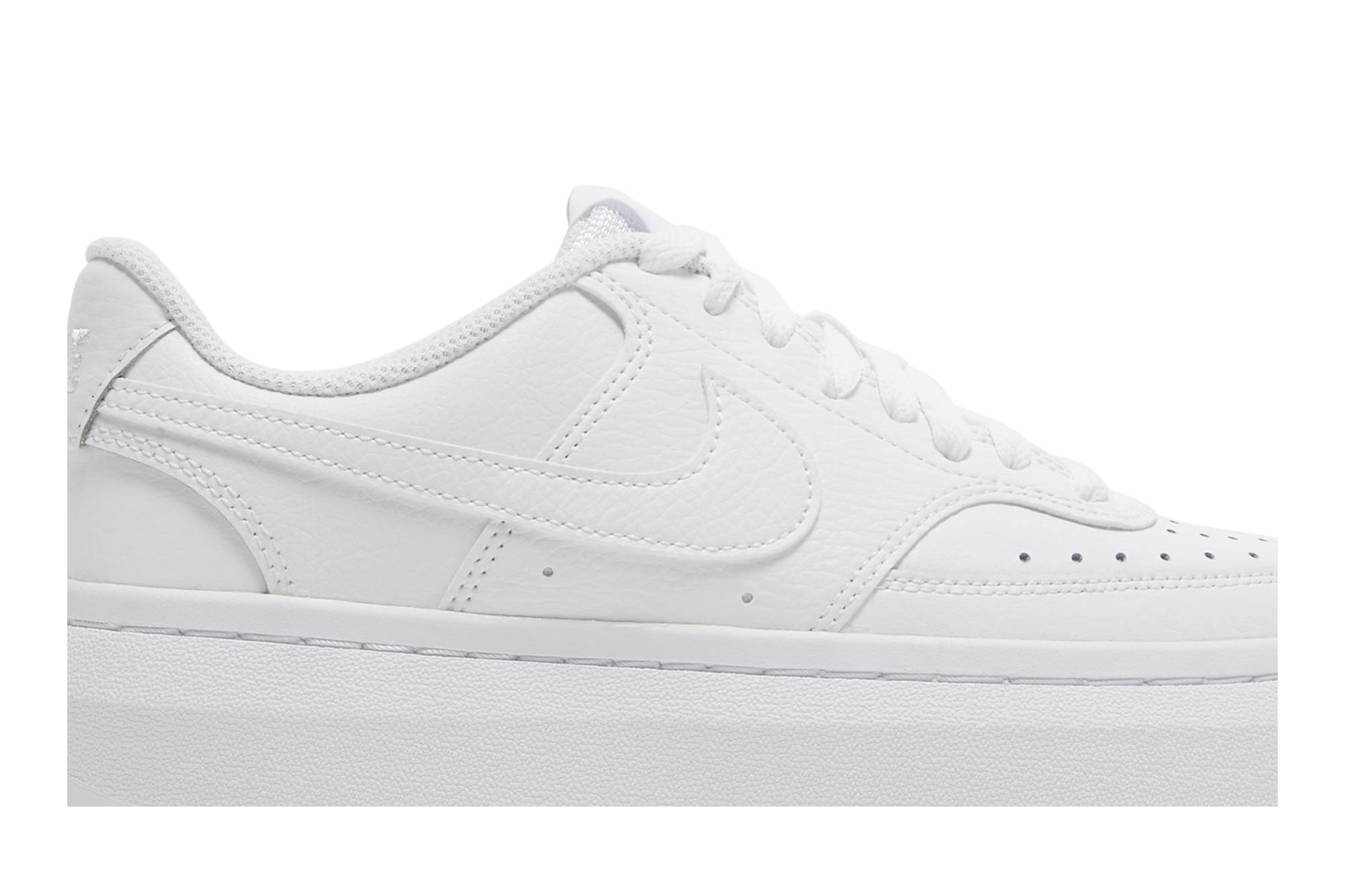 (Women) Nike Court Vision Alta Low ‚Triple White‘