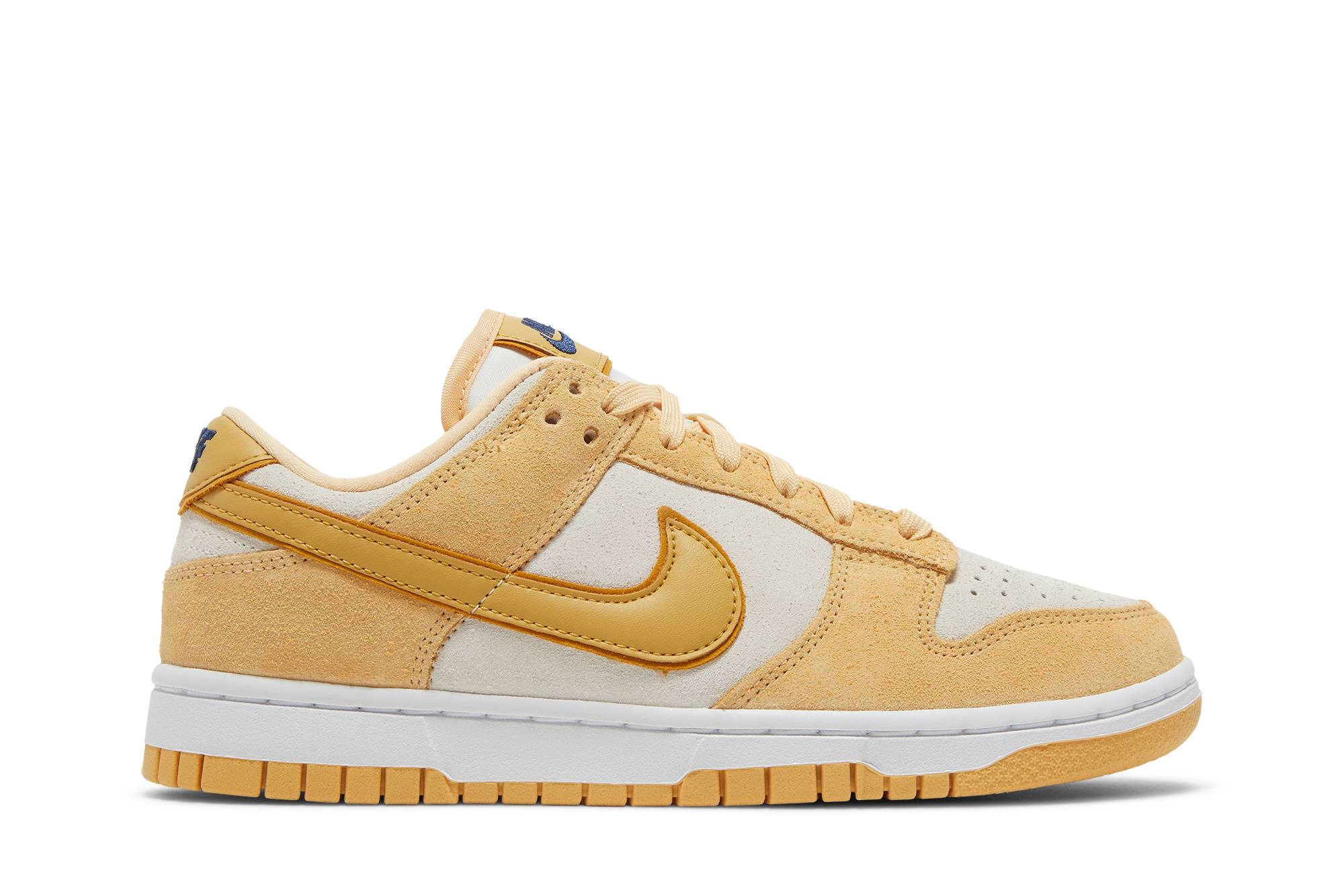 (Women) Nike Dunk Low ‚Gold Suede‘