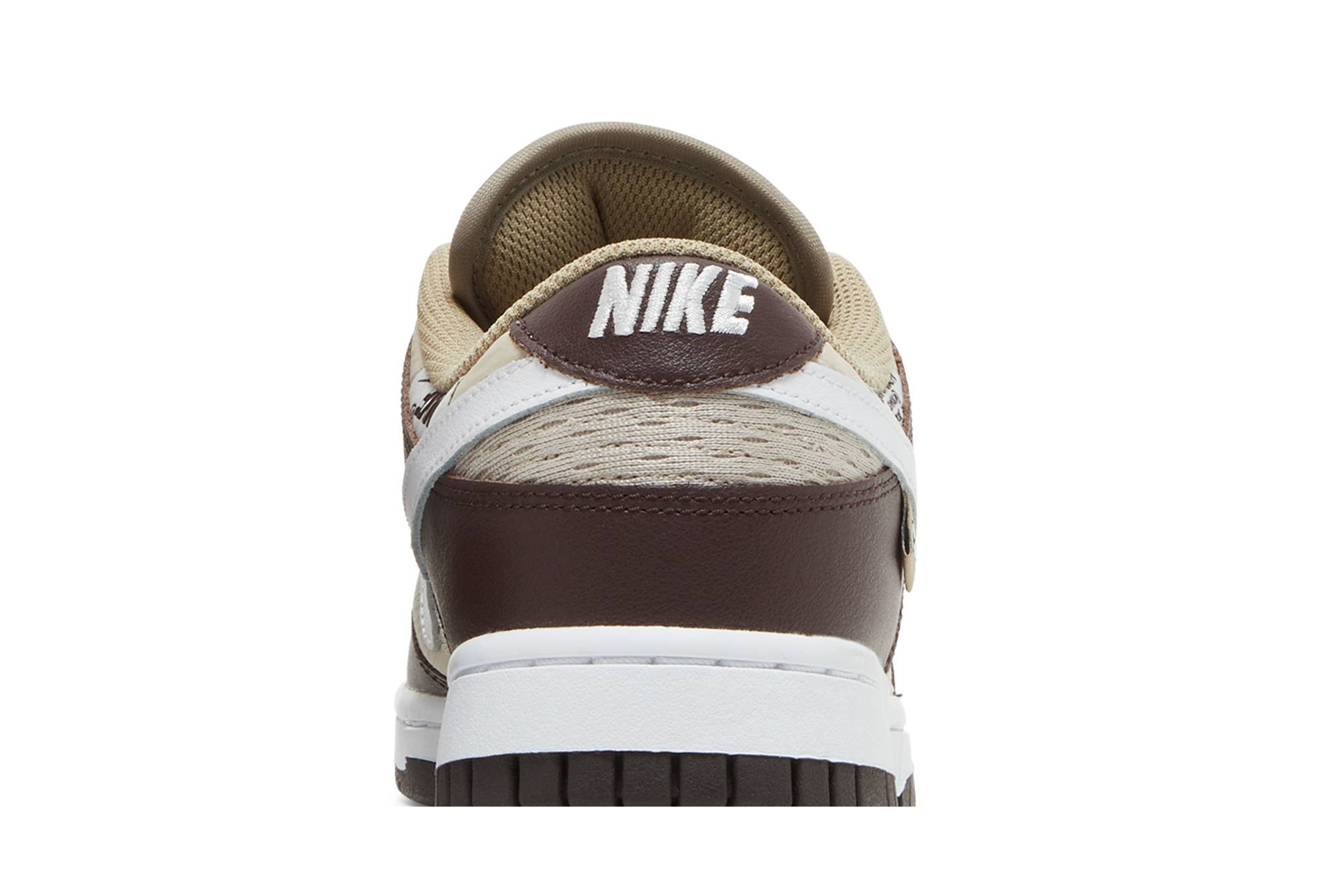 (Women) Nike Dunk Low ‚Light Orewood Brown‘
