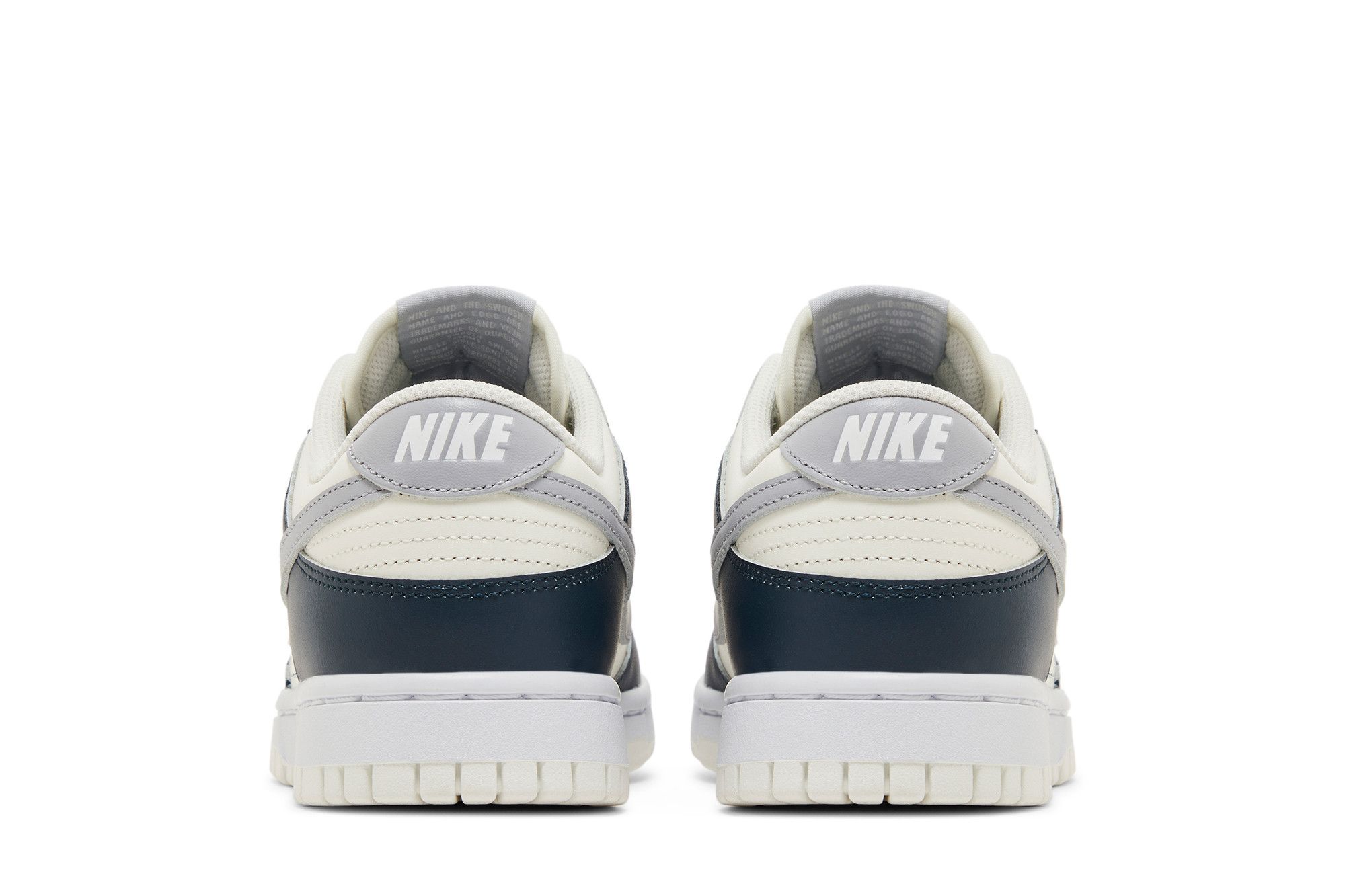 (Women) Nike Dunk Low ‚Sail Armory Navy‘