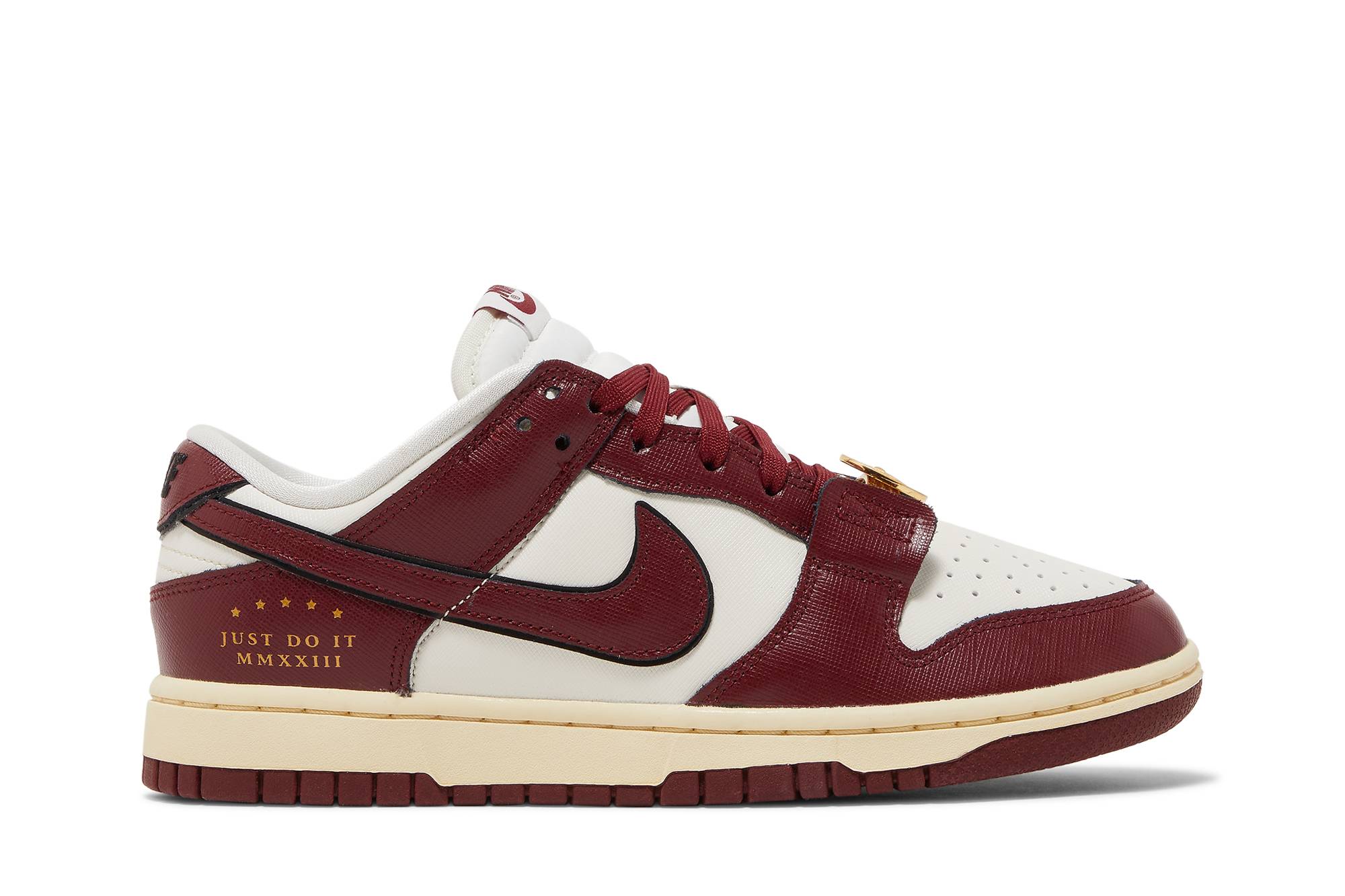 (Women) Nike Dunk Low SE ‚Just Do It - Team Red‘