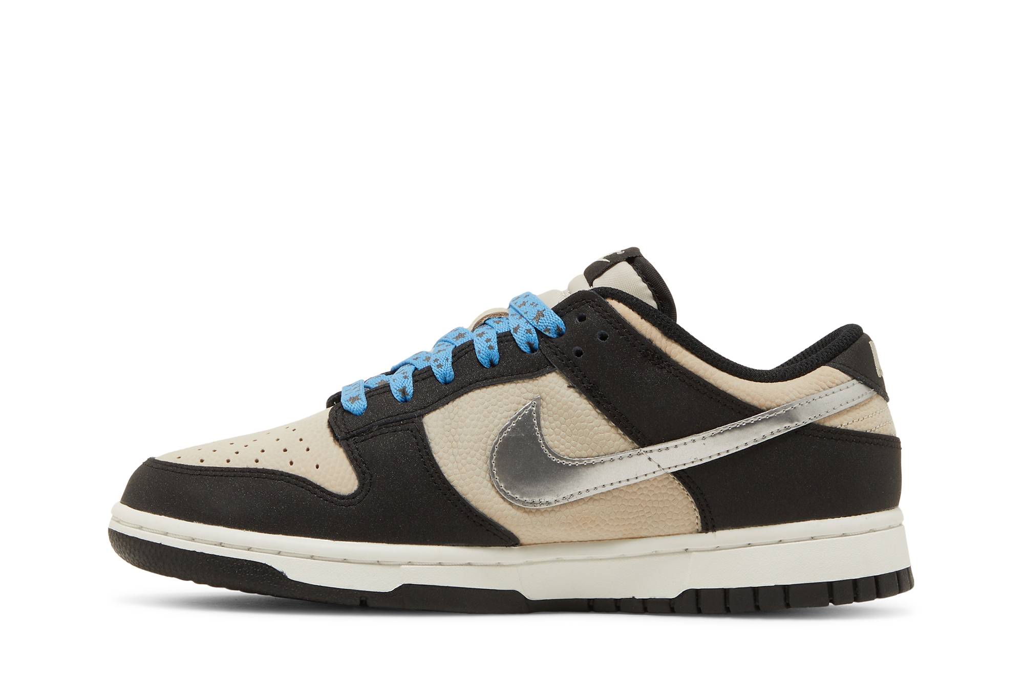(Women) Nike Dunk Low ‚Starry Laces‘