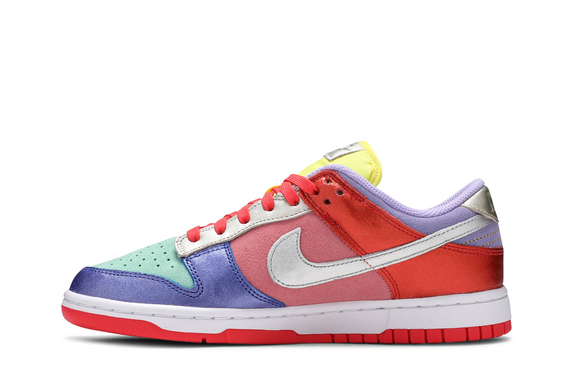 (Women) Nike Dunk Low ‚Sunset Pulse‘