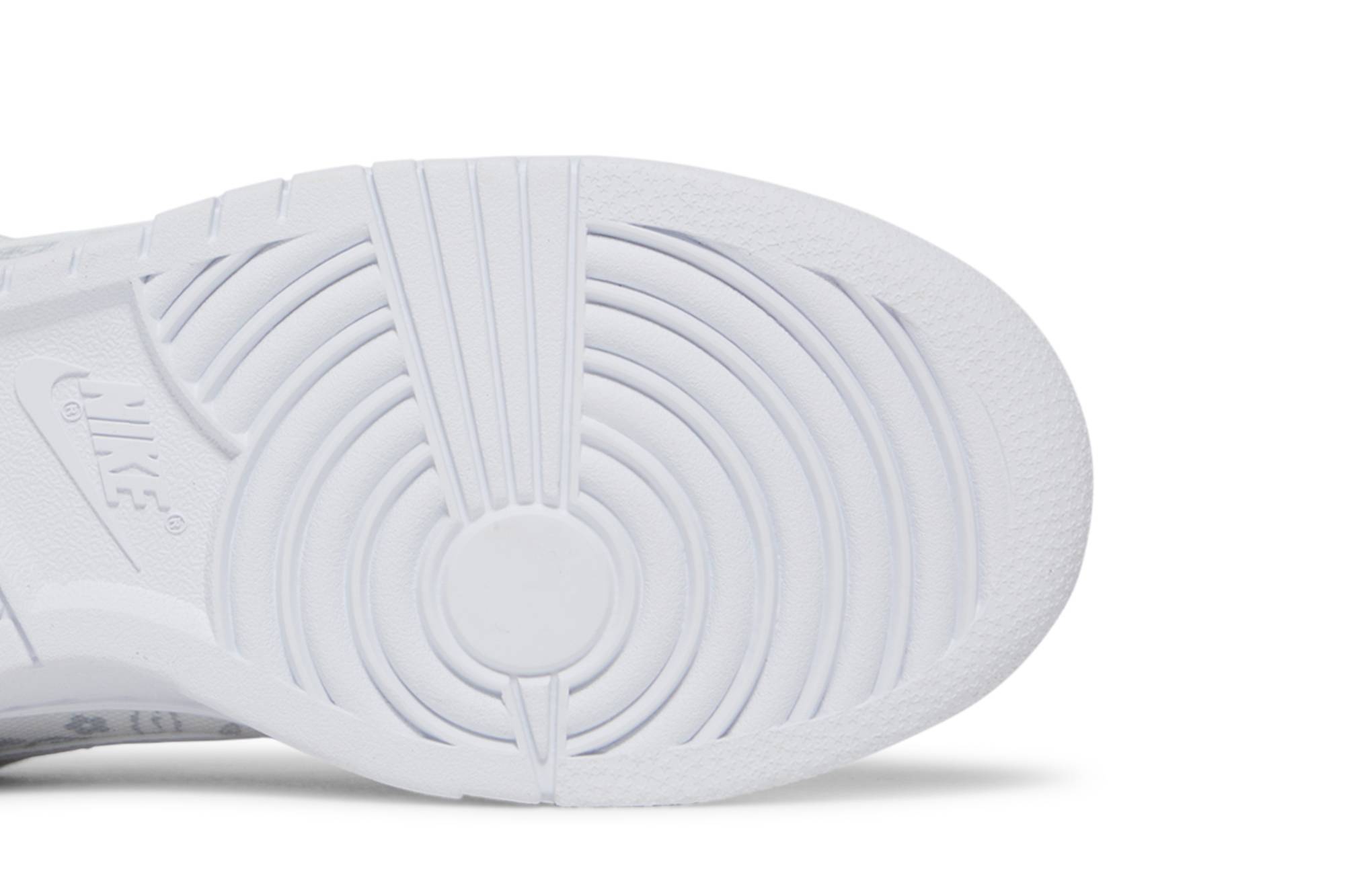 (Women) Nike Dunk Low ‚White Paisley‘