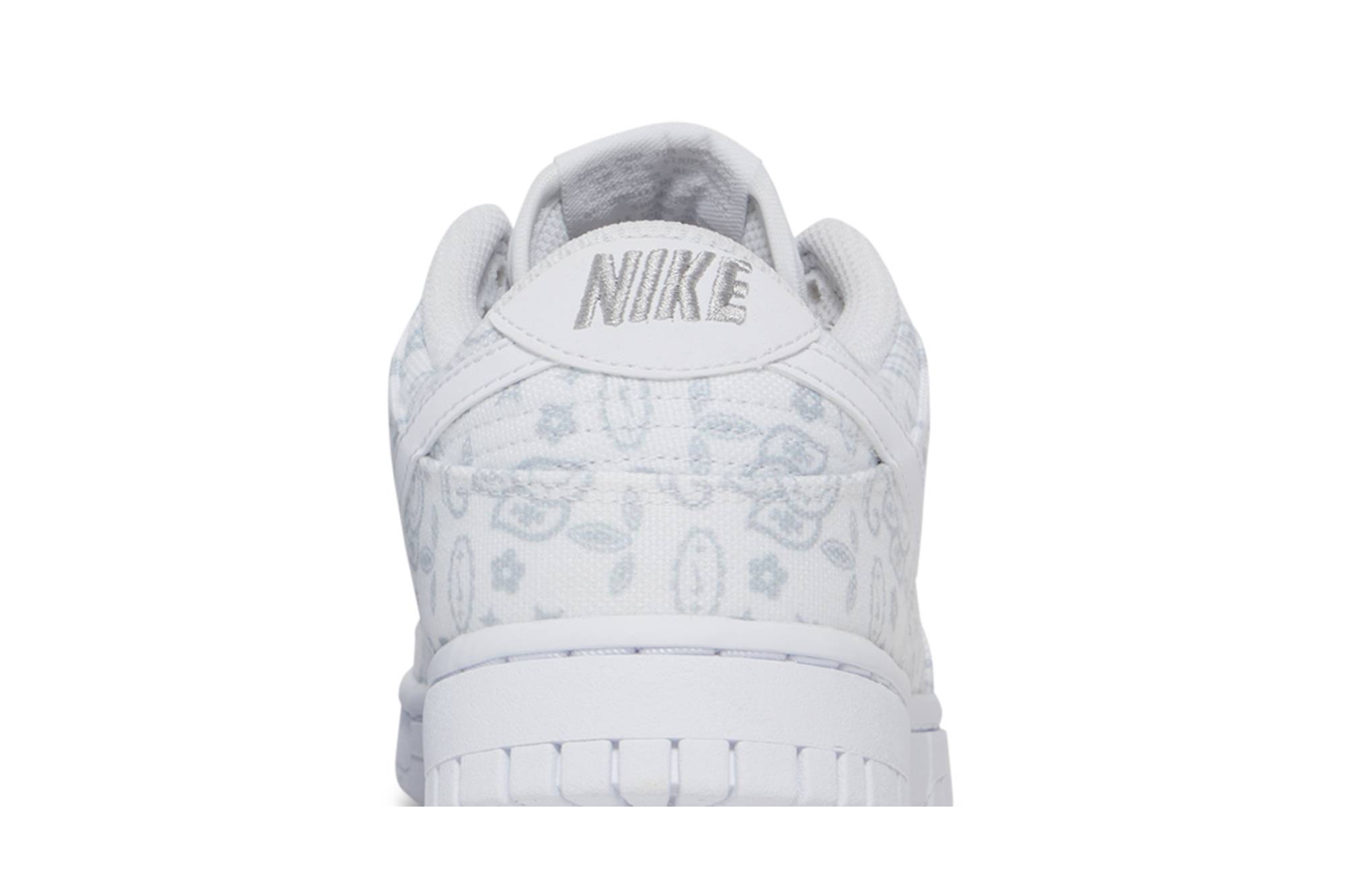 (Women) Nike Dunk Low ‚White Paisley‘