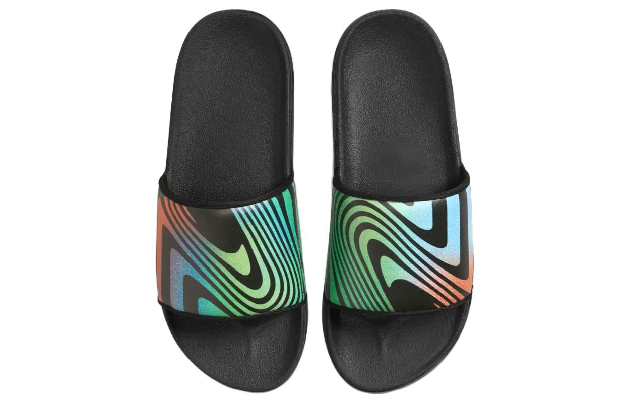 (Women) Nike OffCourt Slide ‚A.I.R‘