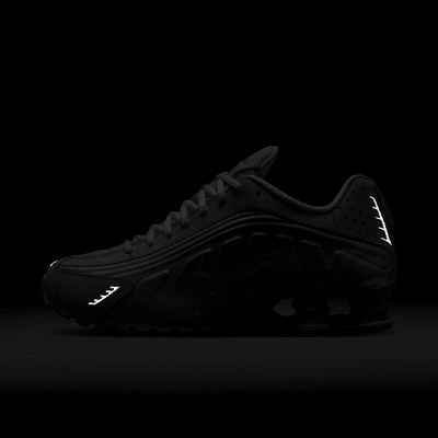 (Women) Nike Shox R4 ‚Barely Rose Metallic Platinum‘
