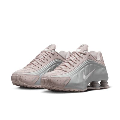 (Women) Nike Shox R4 ‚Barely Rose Metallic Platinum‘