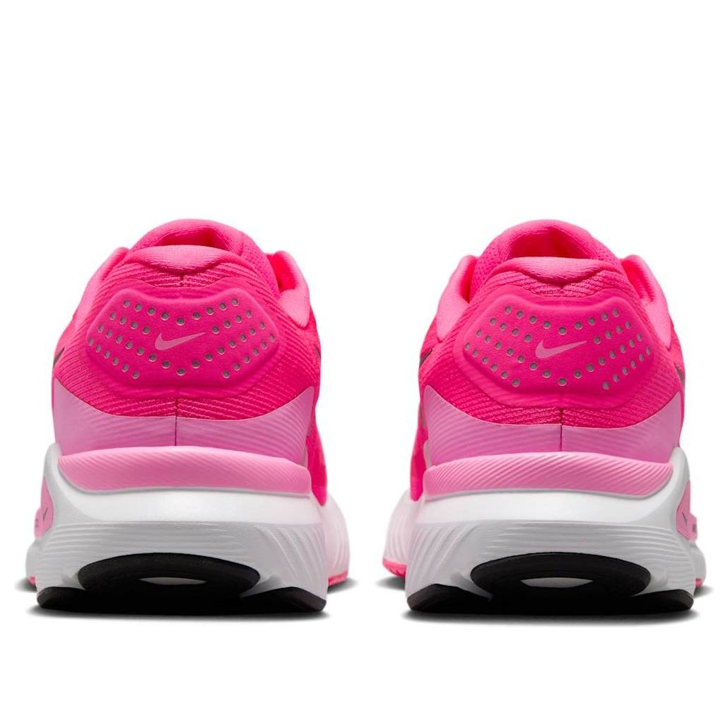 (Women) Nike Structure 26 ‚Hyper Pink‘