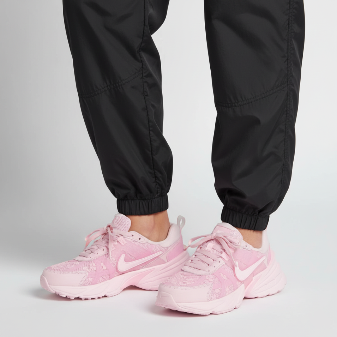 (Women) Nike V2K Run ‚Pink Foam Arctic Pink‘